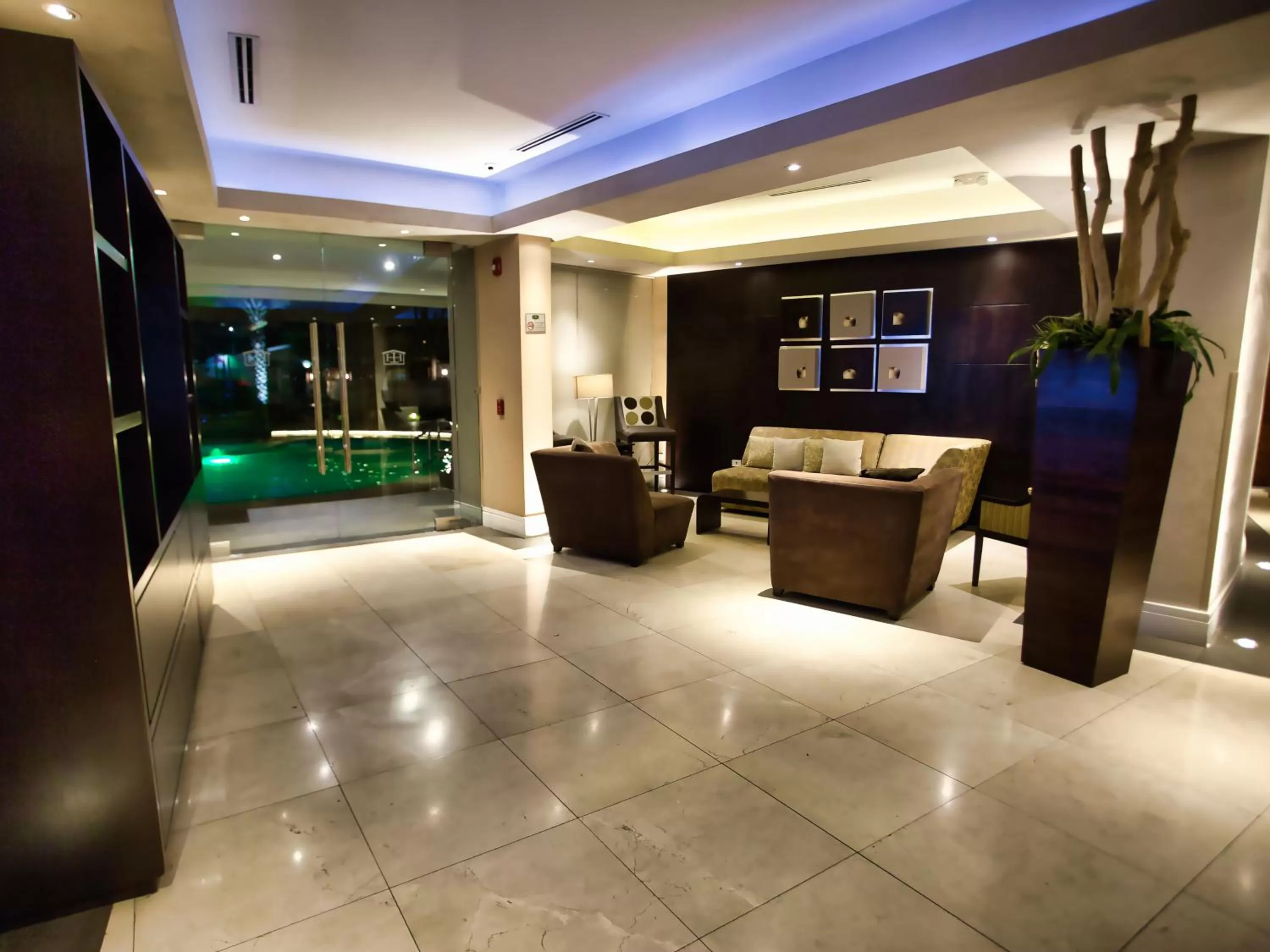 Hotel Lucerna Mexicali