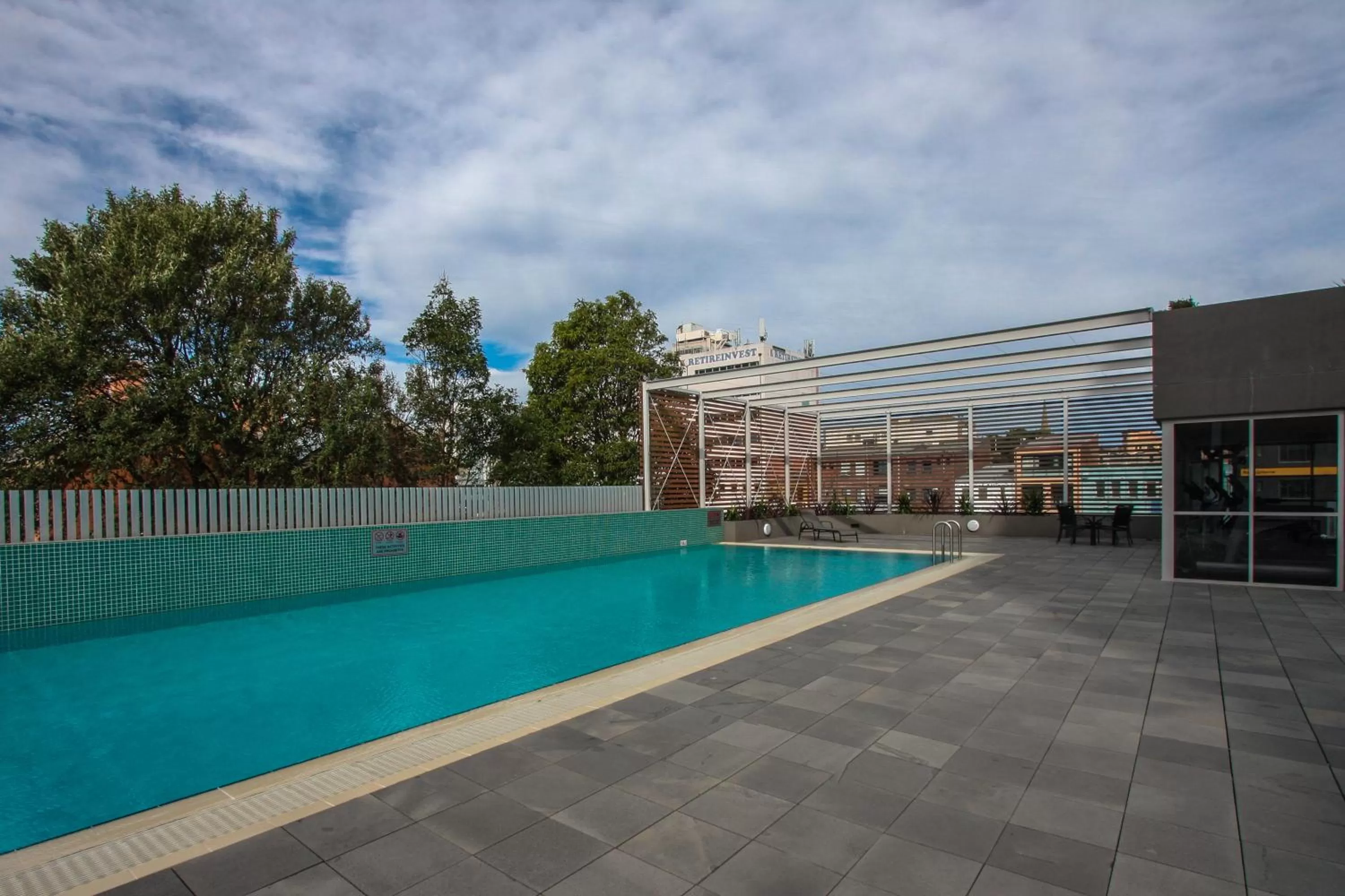 Honeysuckle Executive Apartments