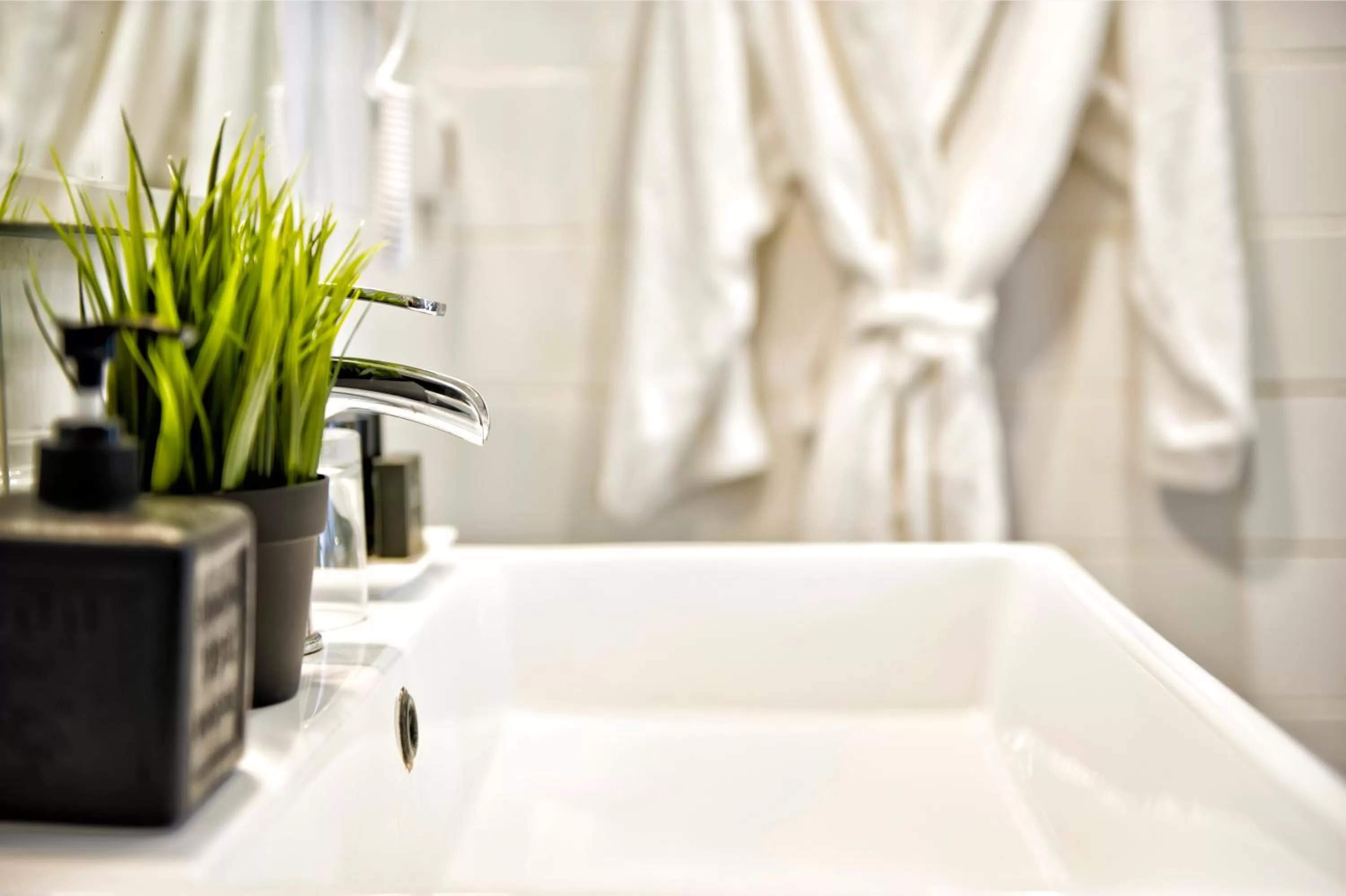 Decorative detail in Montefiore 16 - Urban Boutique Hotel