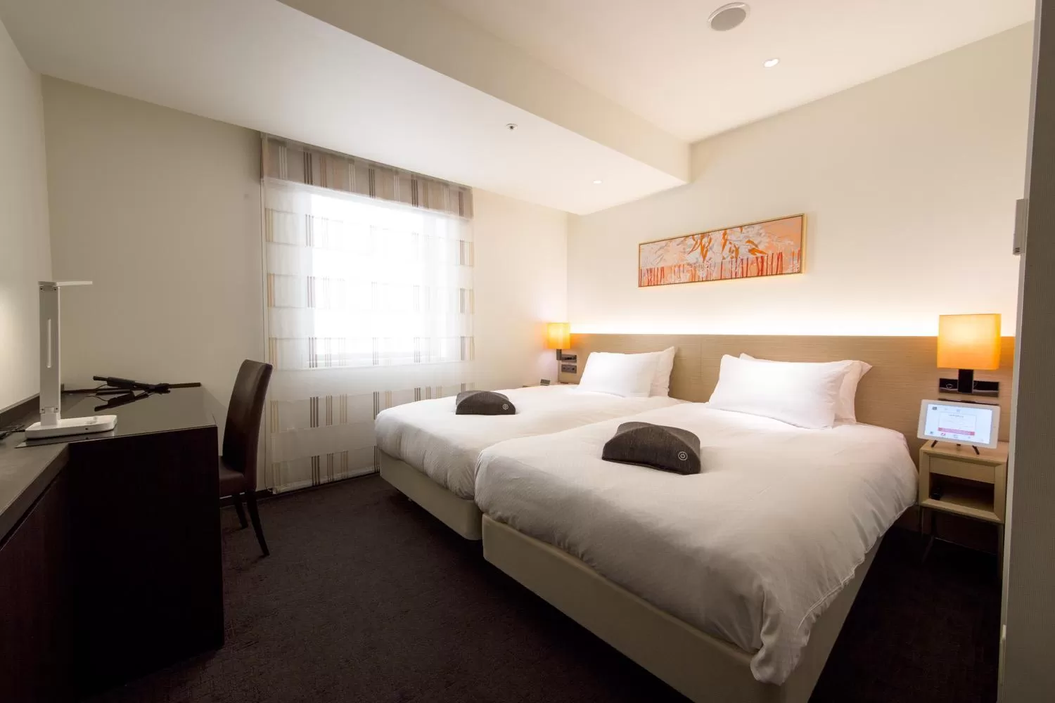 Bed in HOTEL FORZA HAKATAEKI CHIKUSHI-GUCHI Ⅰ