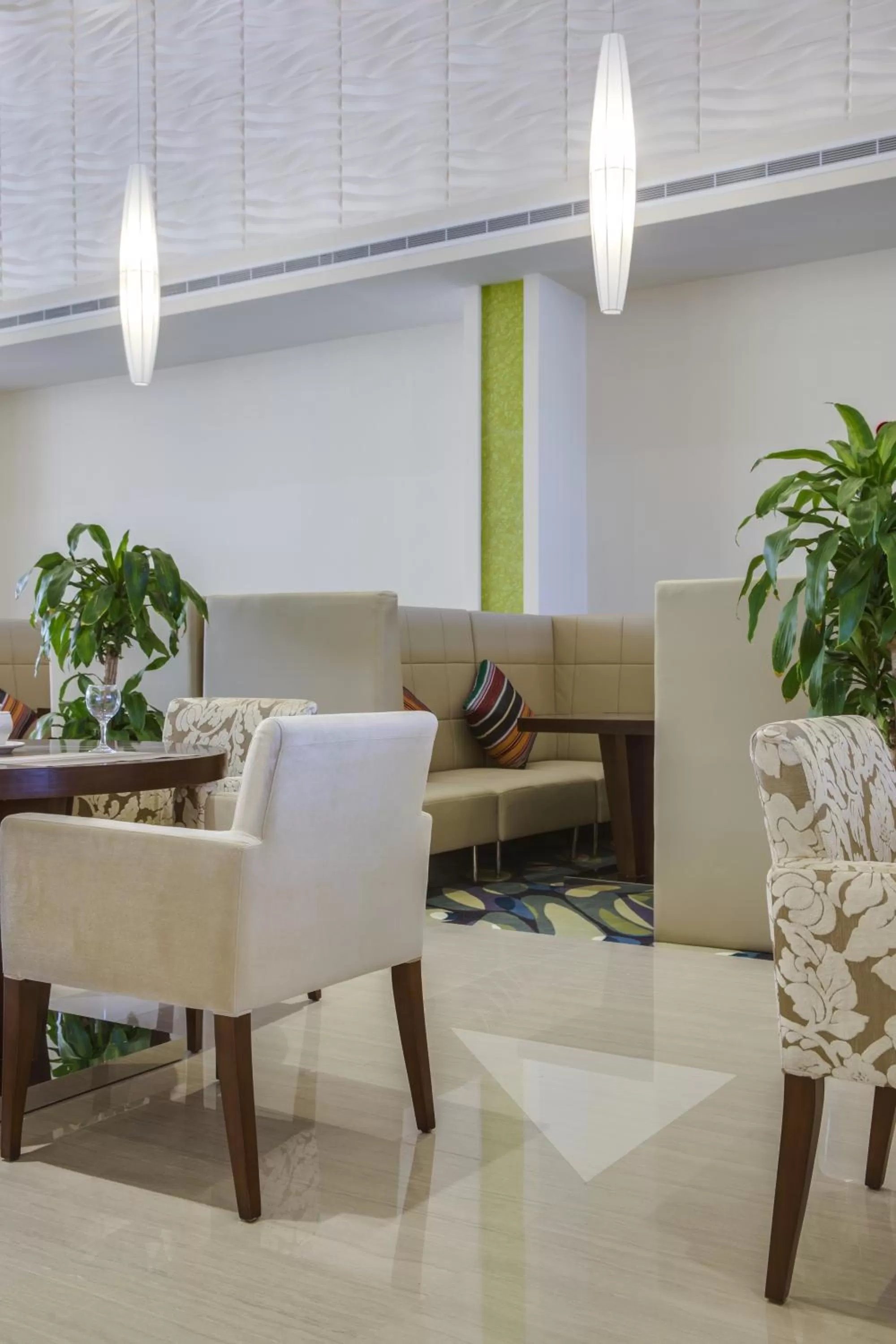 Restaurant/places to eat in Radisson Blu Resort Jizan