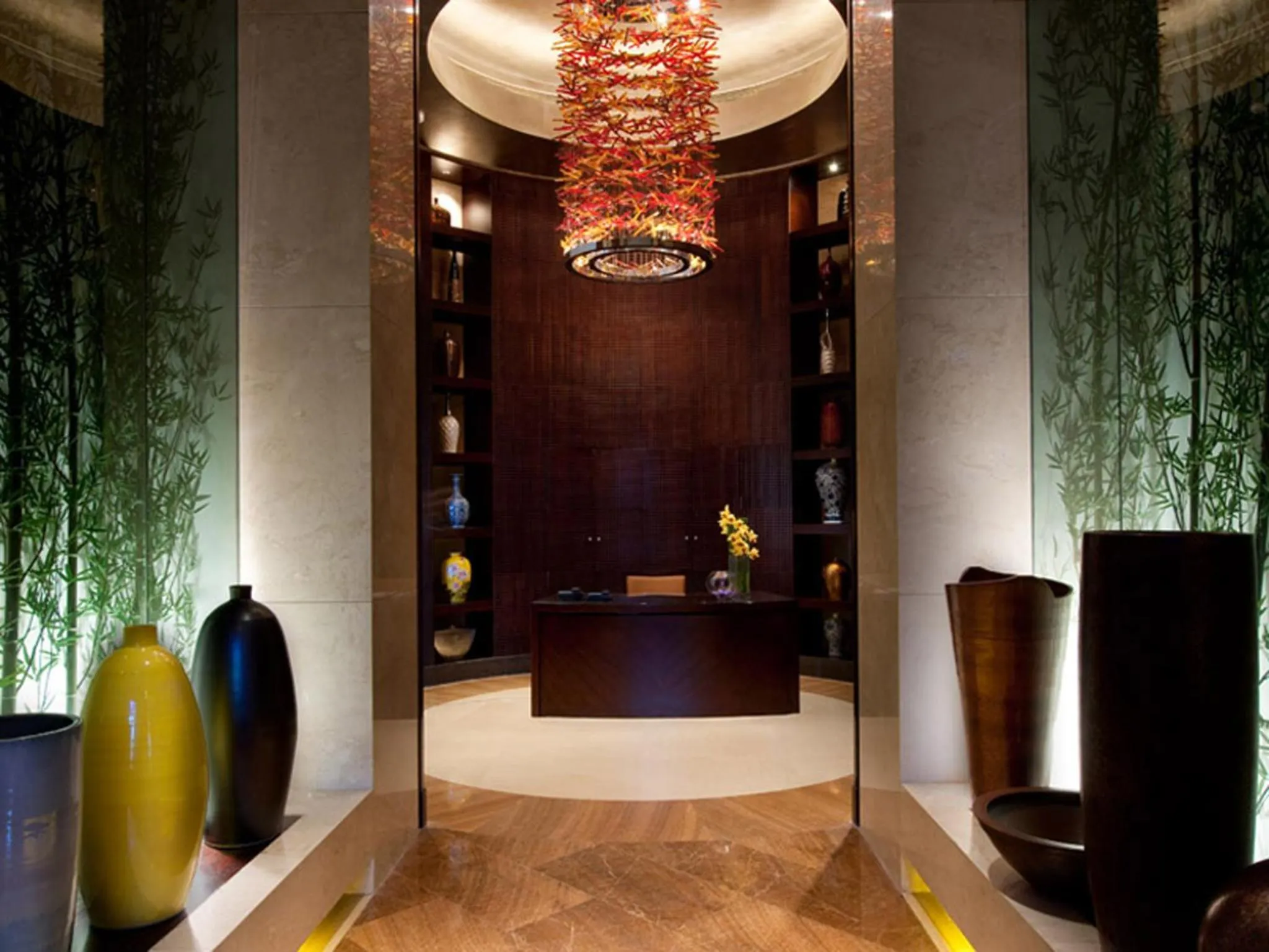 Restaurant/places to eat in HJ International Hotel