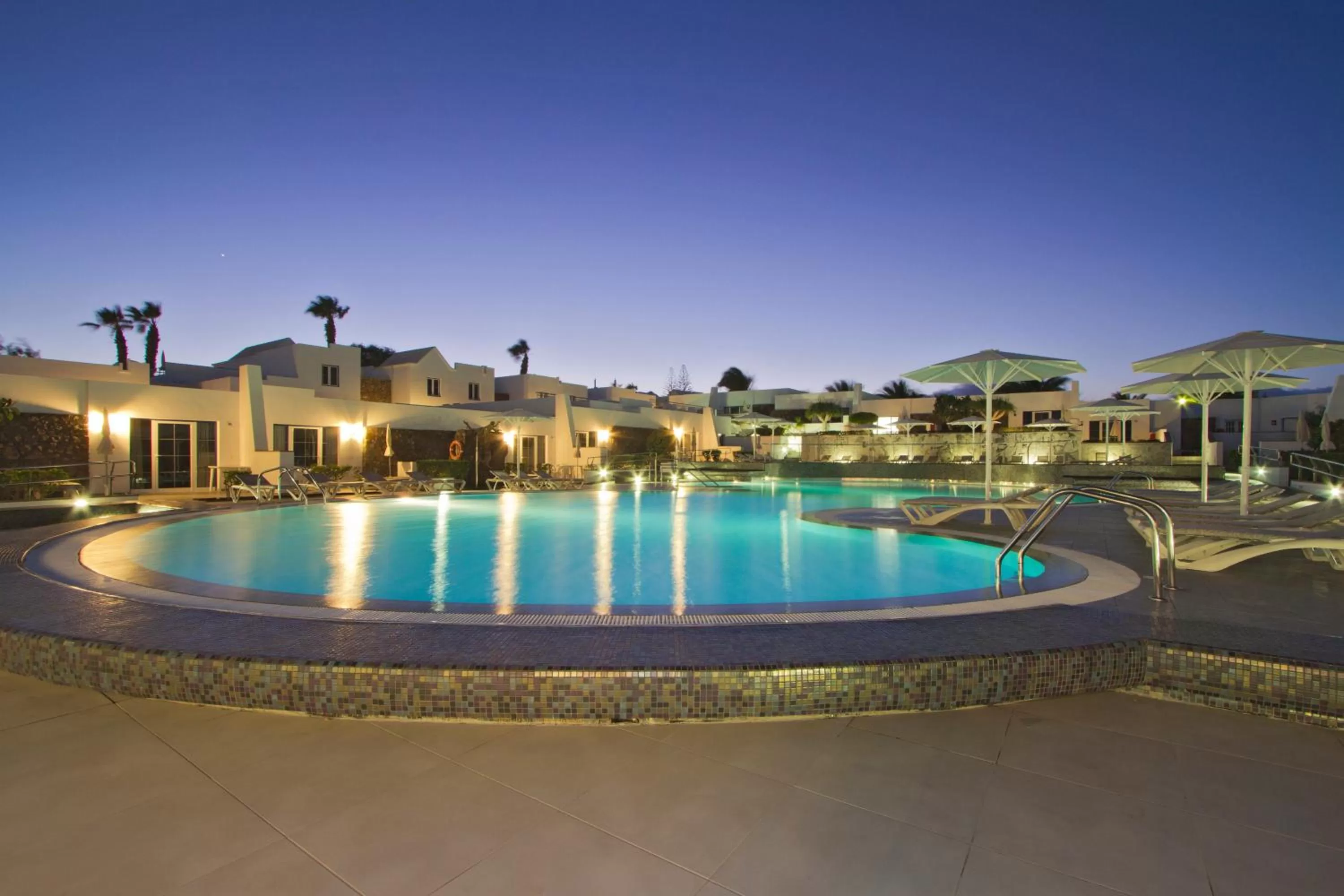 Swimming pool in Nautilus Lanzarote