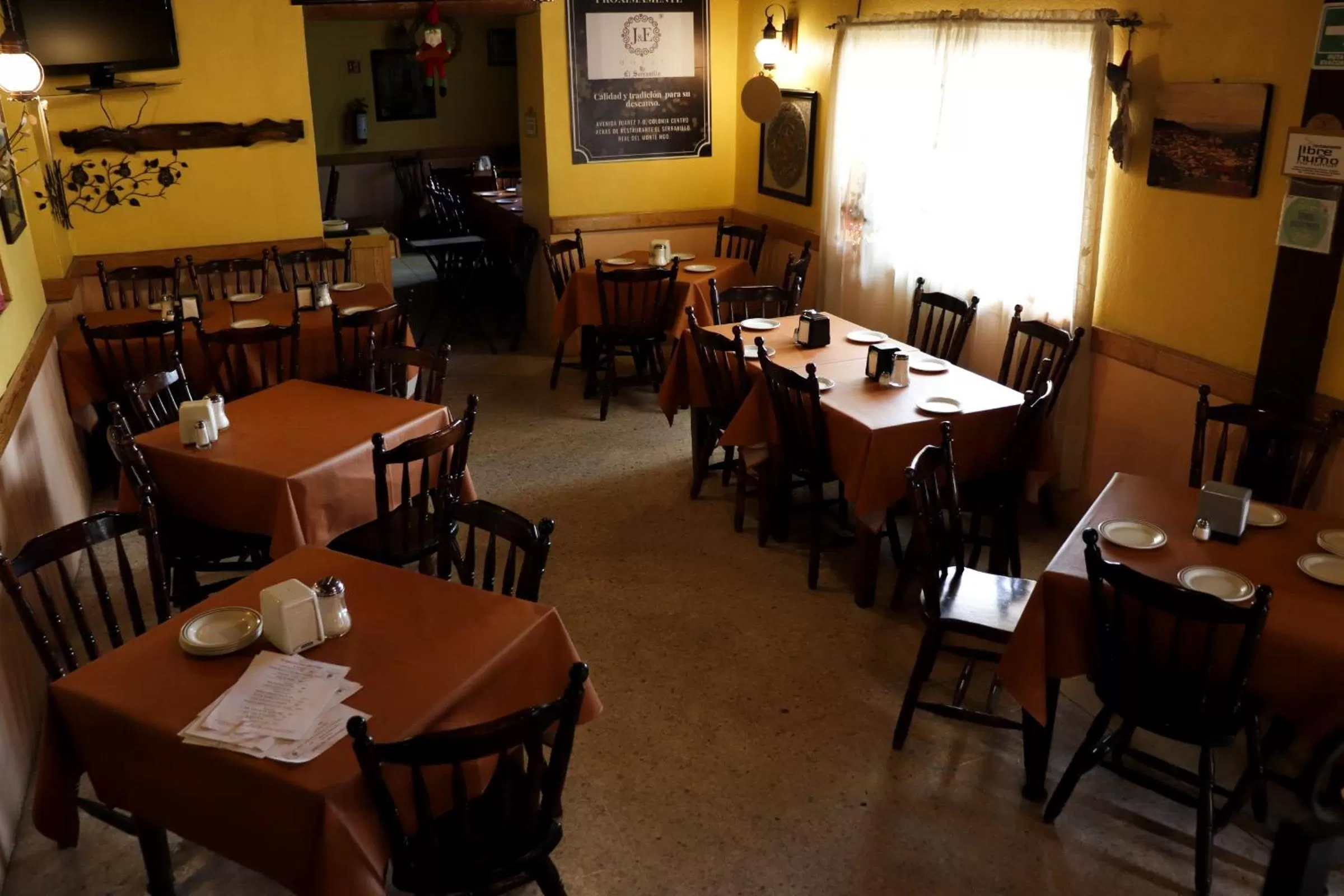 Restaurant/places to eat in Hotel JYE by Serranillo, Mineral del Monte Hgo