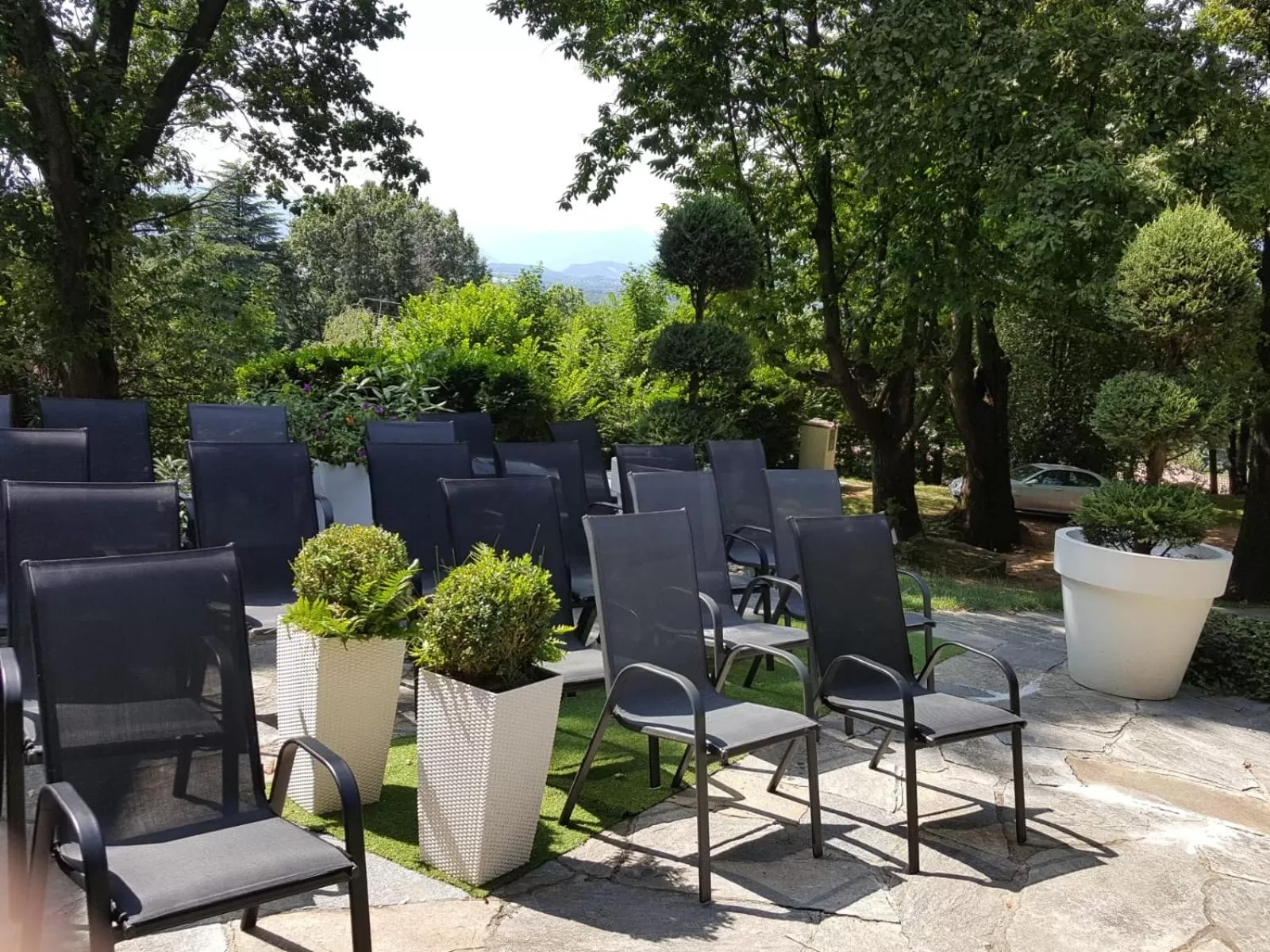 Garden view in "La Selvetta" bed and breakfast