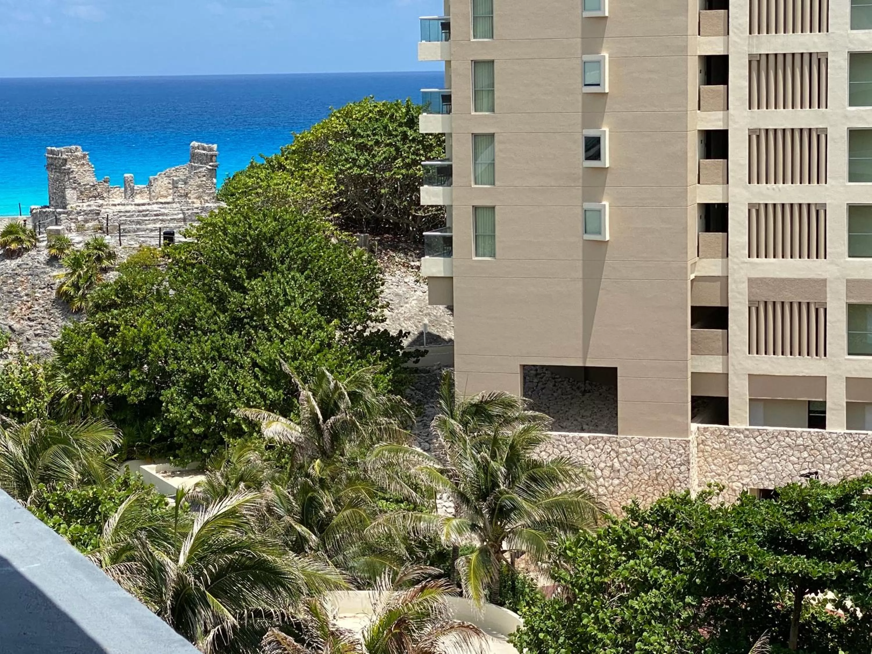 Sea view in Condo in Ocean Front Resort