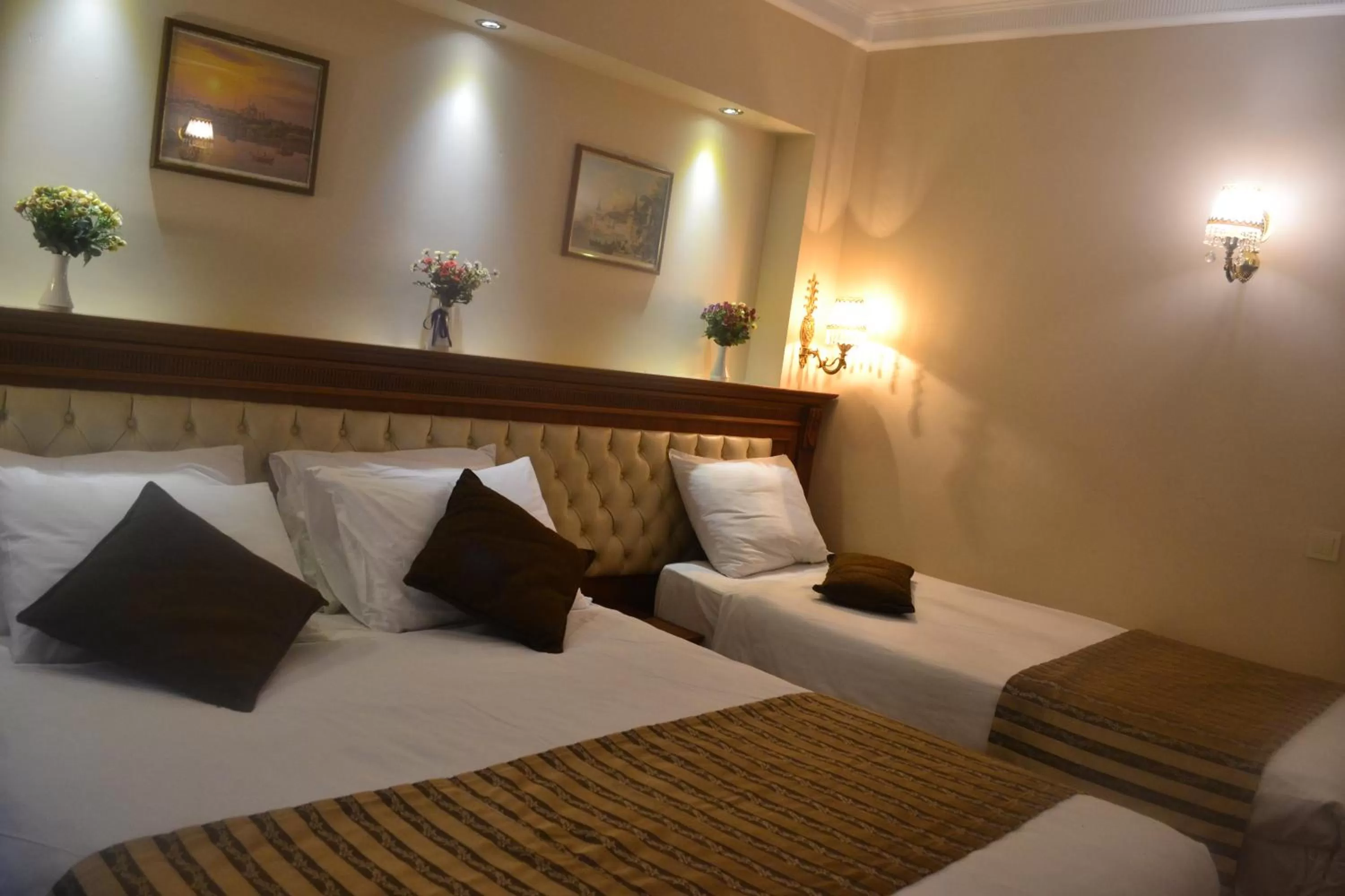 Bed in Seven Days Hotel - İstanbul