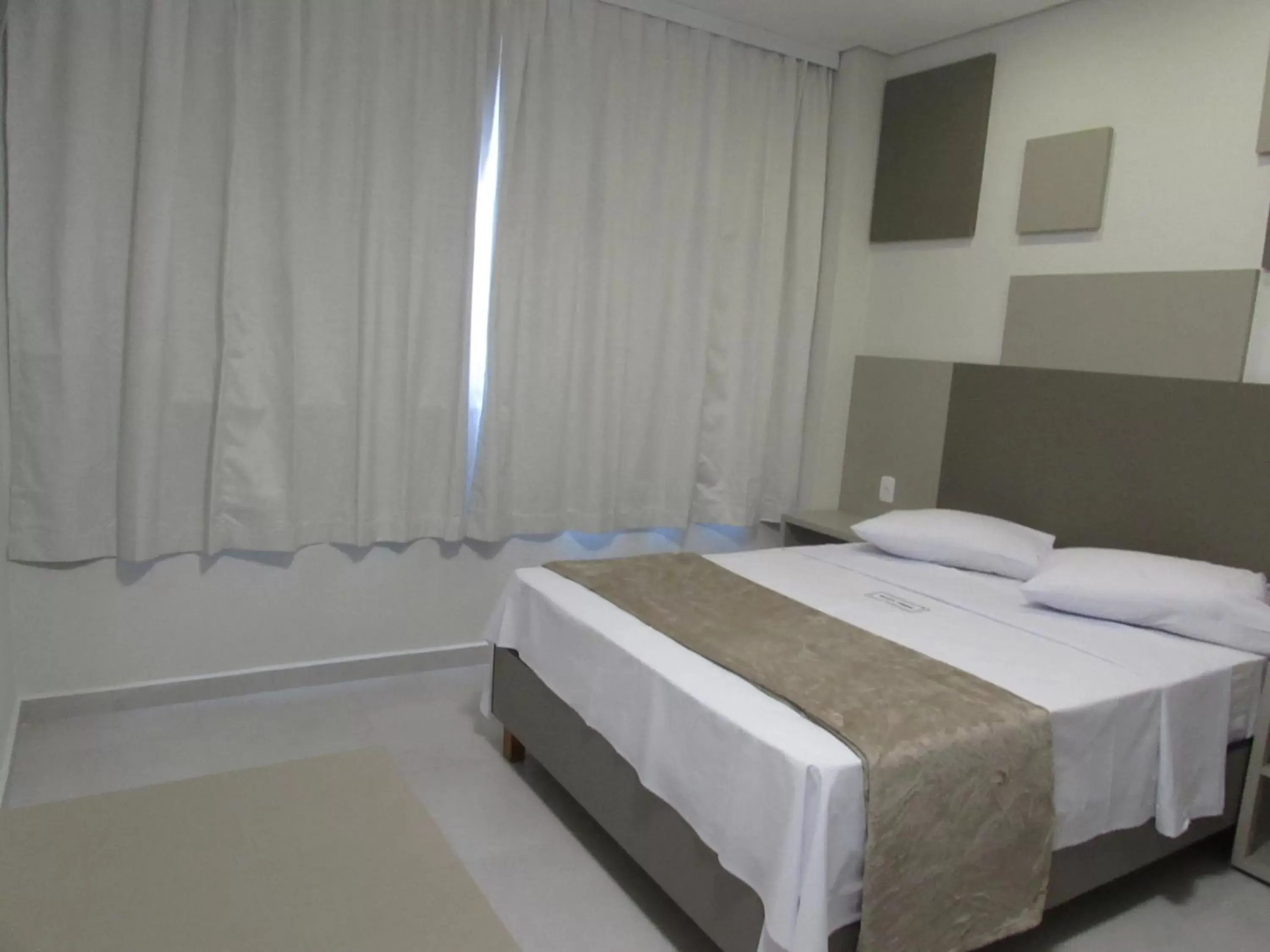 Double Room - Disability Access in Hotel Urbis a 10 minutos Rua 25 de Março, Brás,Bom Retiro,a 2 minutos do Mirante Sampa Sky Double Room - Disability Access in Hotel Urbis a 10 minutos Rua 25 de Março, Brás,Bom Retiro,a 2 minutos do Mirante Sampa Sky