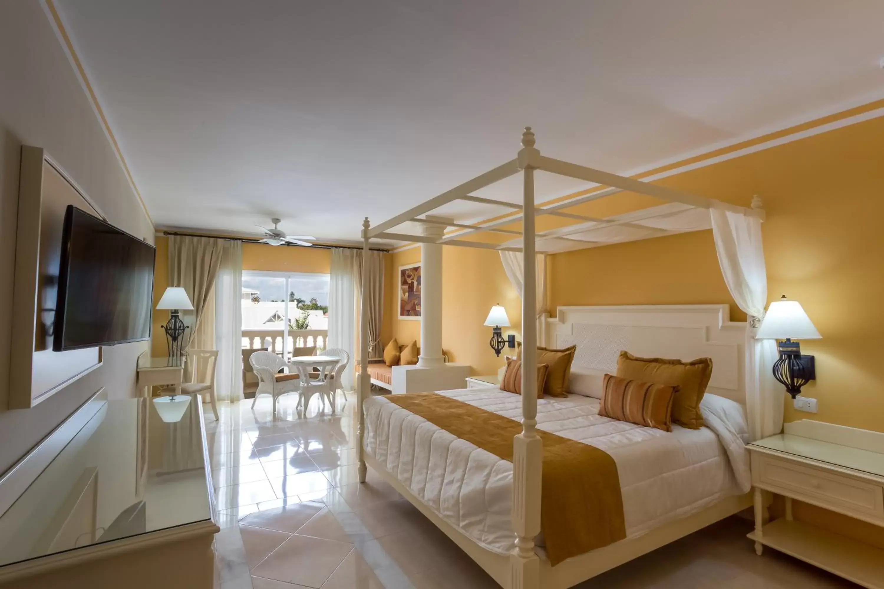 Junior Suite Deluxe Ocean Front (1 Adult) in Bahia Principe Luxury Bouganville - Adults Only All Inclusive Junior Suite Deluxe Ocean Front (1 Adult) in Bahia Principe Luxury Bouganville - Adults Only All Inclusive