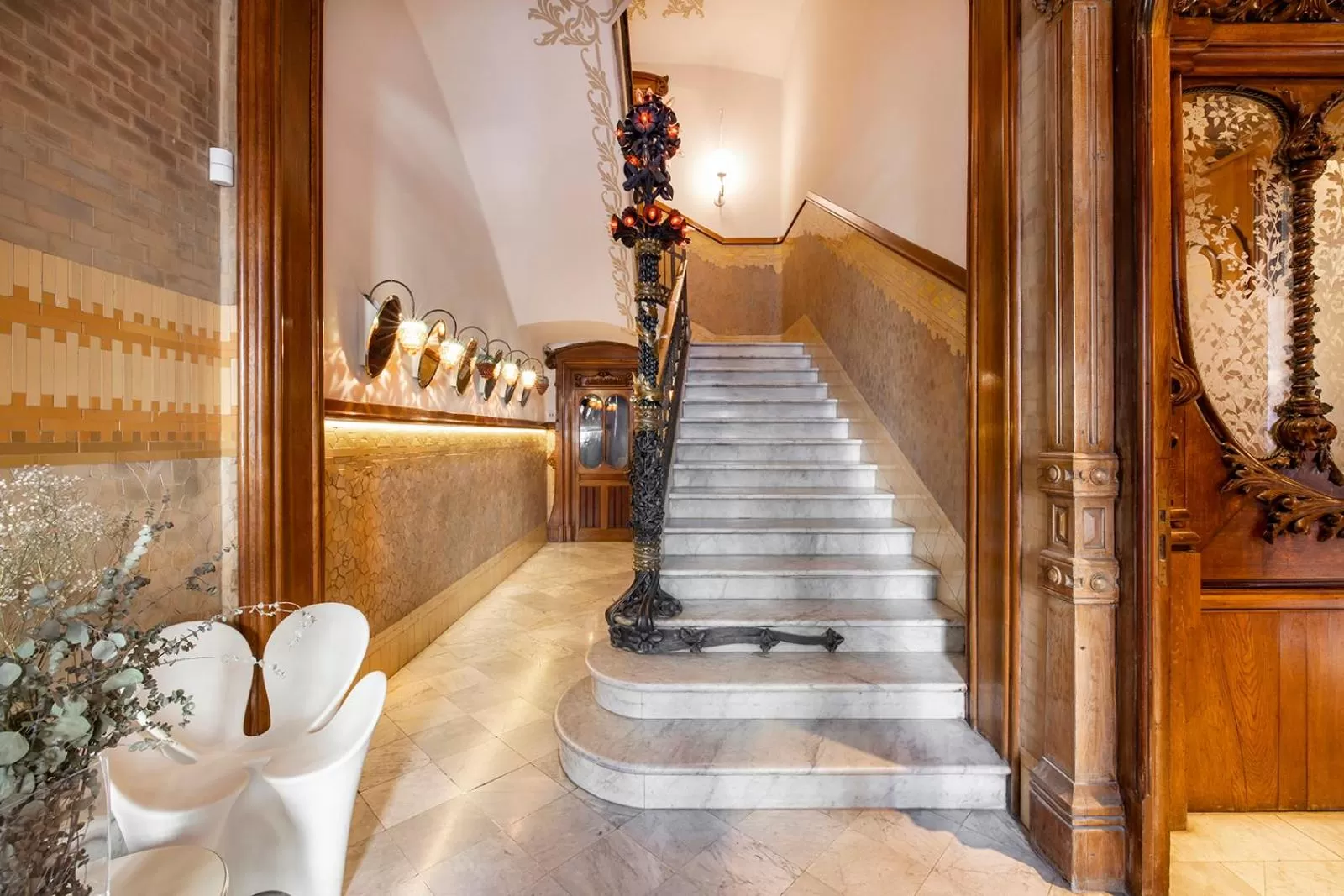 El Palauet Modernist Suites Barcelona