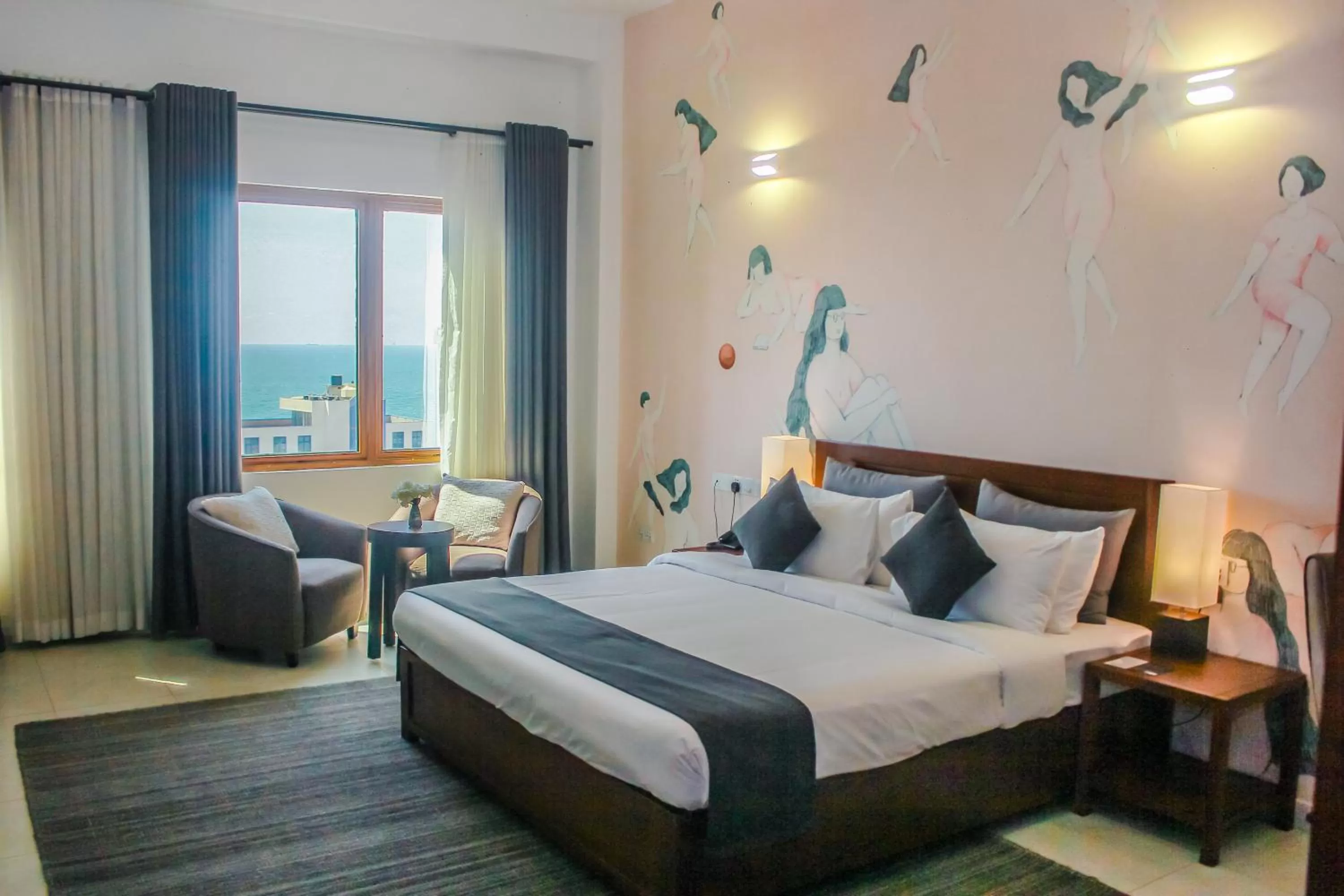 Deluxe Double or Twin Room with Ocean View in Morven Hotel Colombo