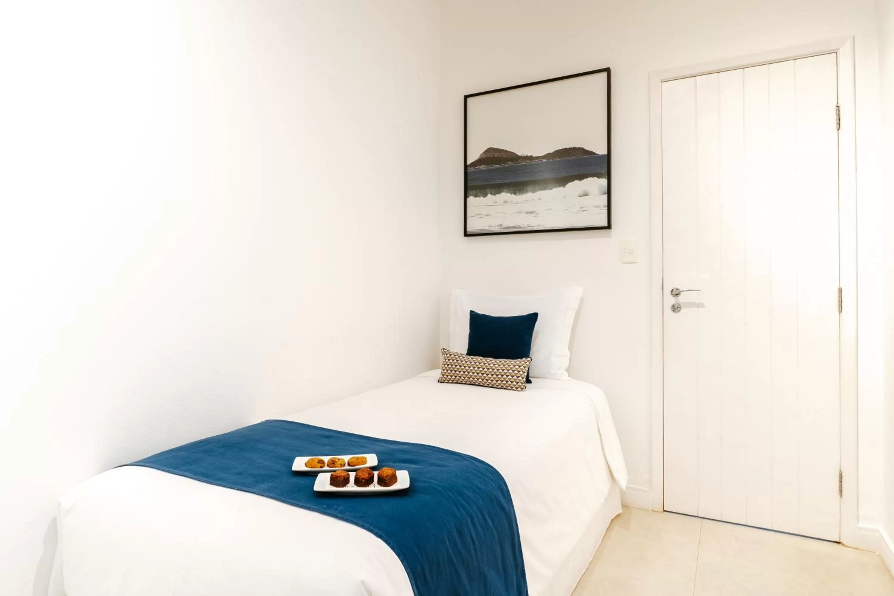 Bed in Jubarte Hotel by Insólito