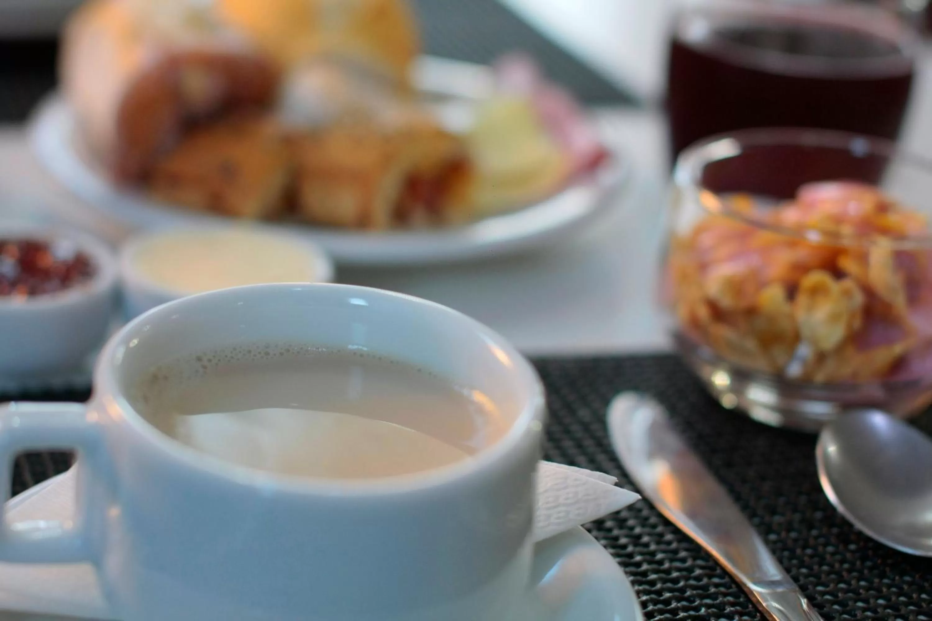 Food and drinks in Iguassu Flats Hotel