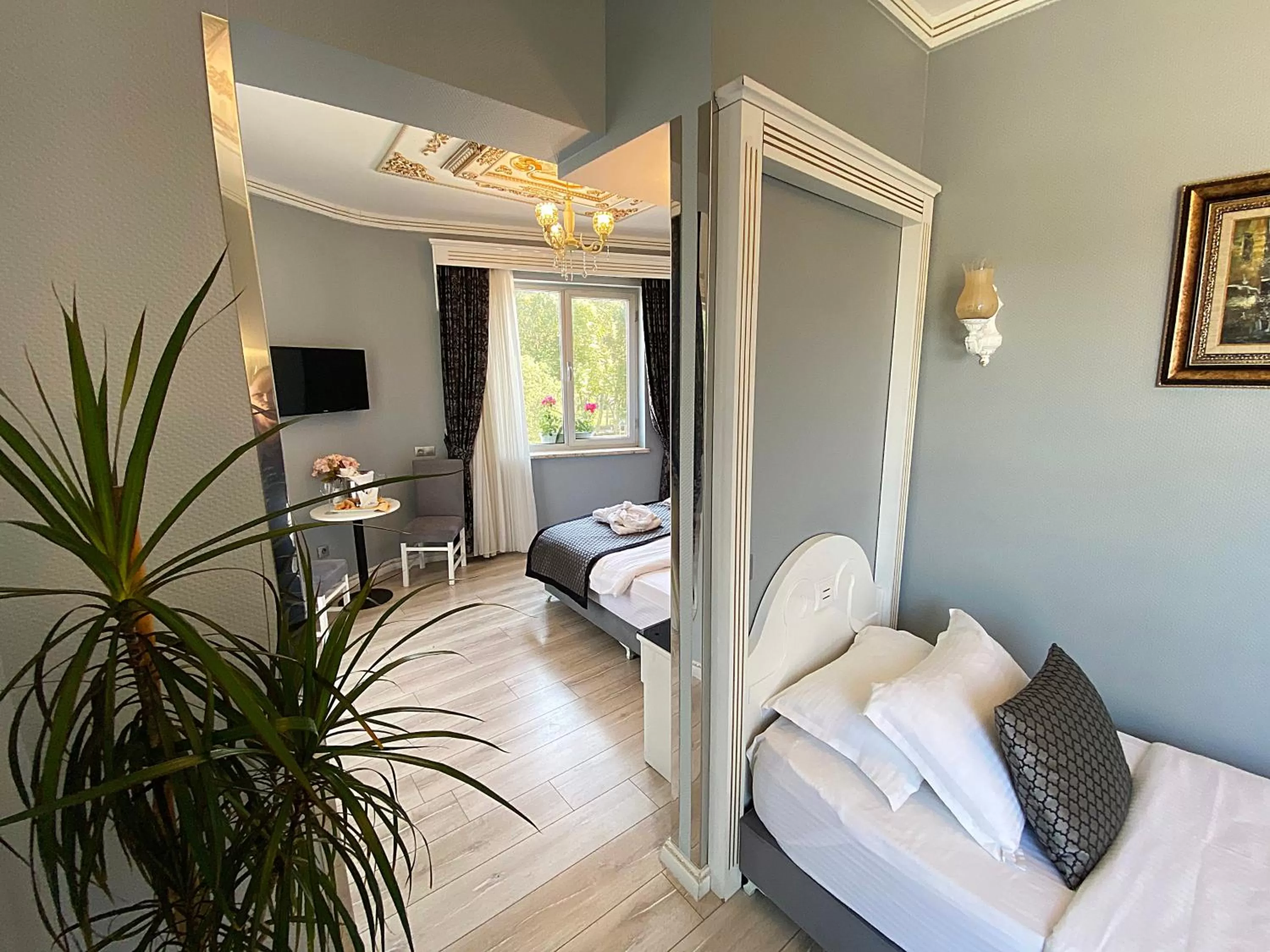 Bed in Gülhanepark Hotel & Spa