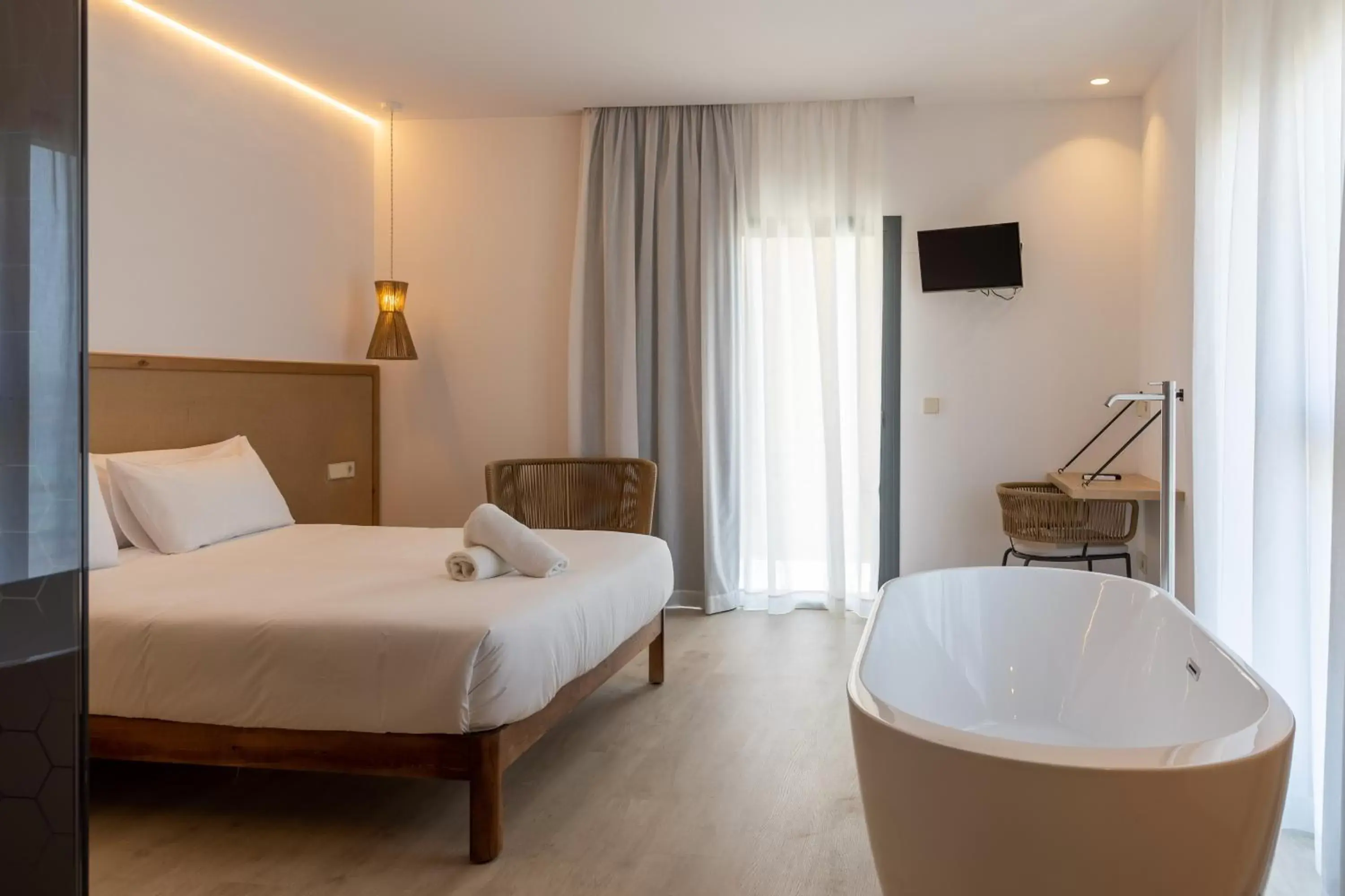 Junior Suite with Side Sea View in Play Hotel Ibiza - Adults Only Junior Suite with Side Sea View in Play Hotel Ibiza - Adults Only