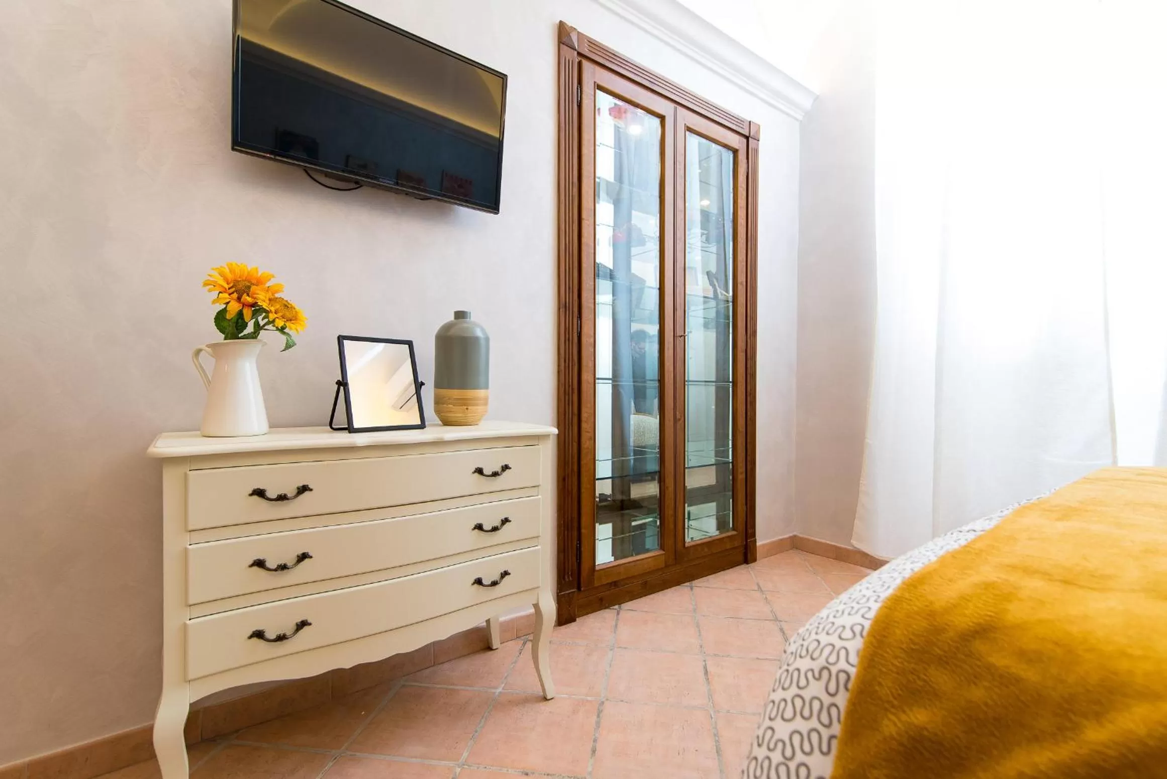 Photo of the whole room, Bed in B&B Arco Di Gallieno