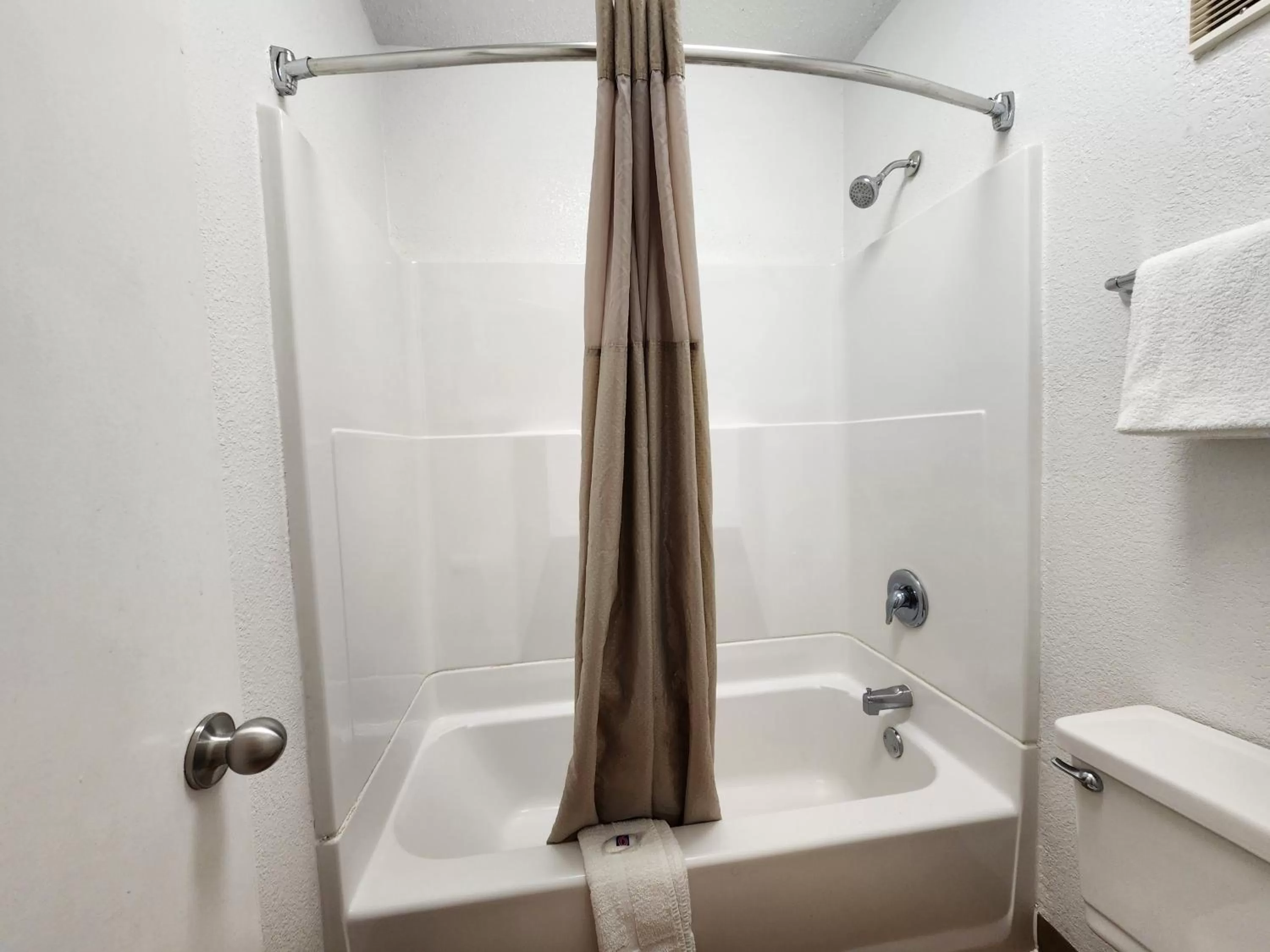 Shower in Motel 6-Baytown, TX - Baytown East