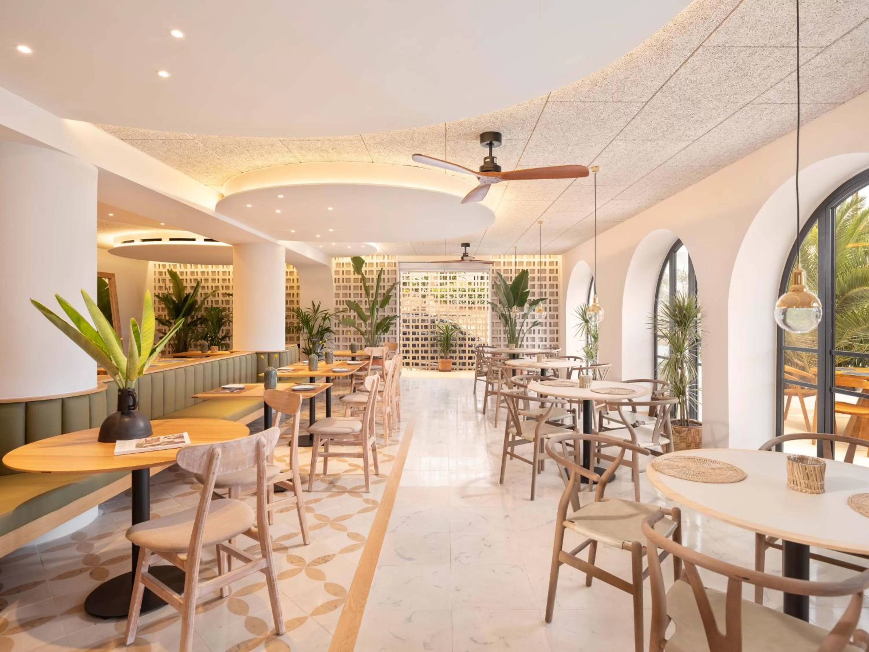 Bella Colina I Vintage Hotel 1953