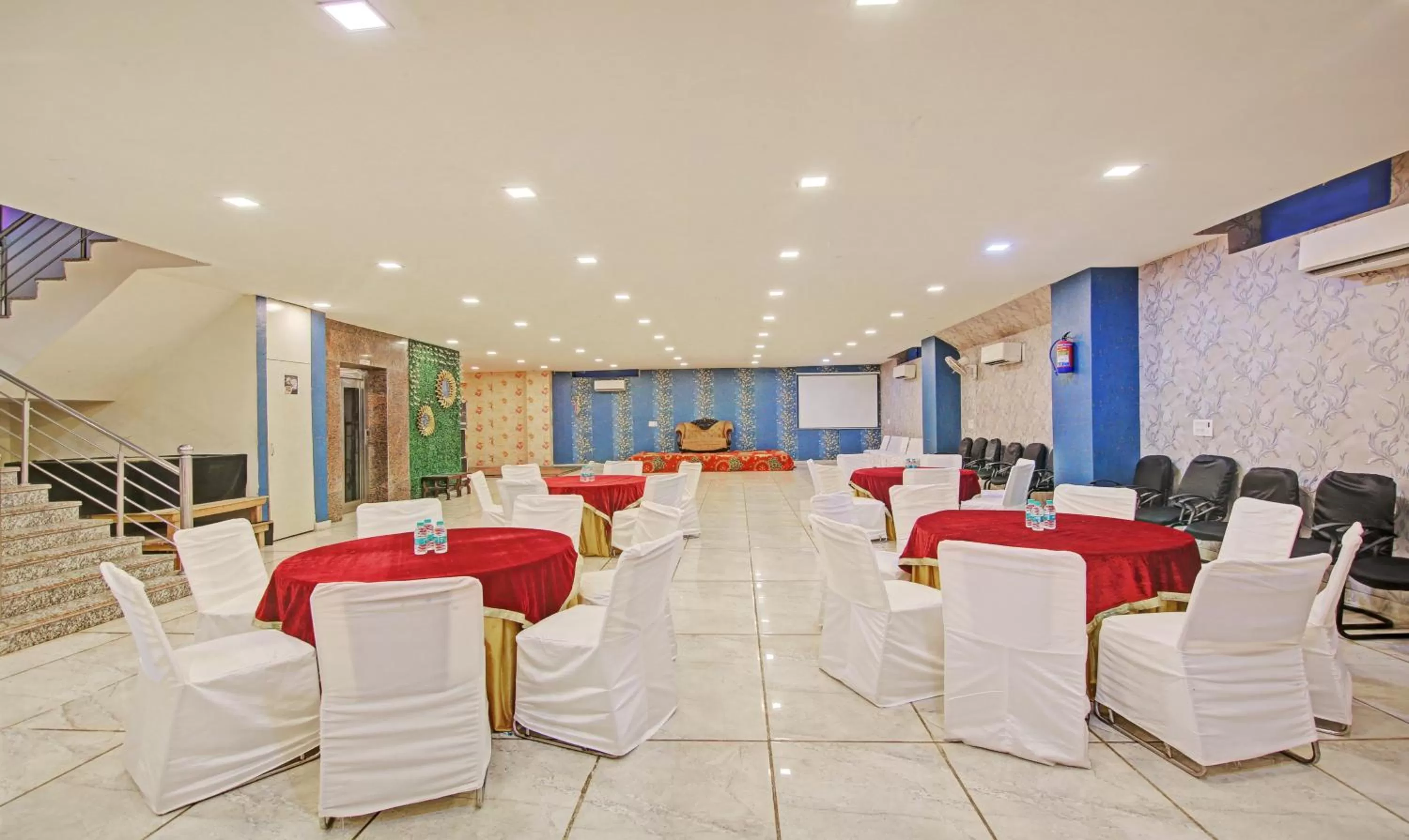 Banquet Facilities in Treebo Trend Amaya Inn Sector 72