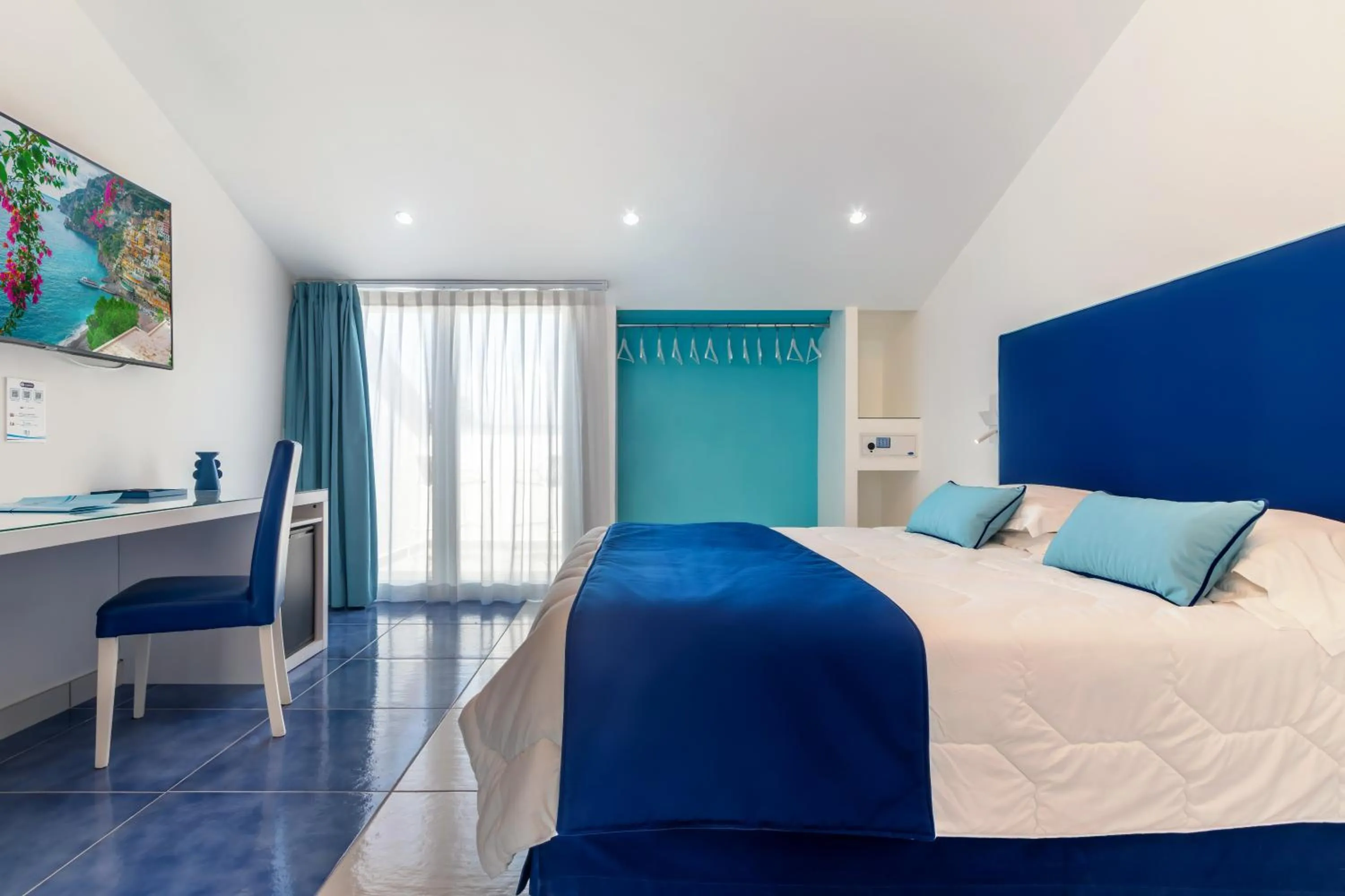 Bed in Hotel Metropole