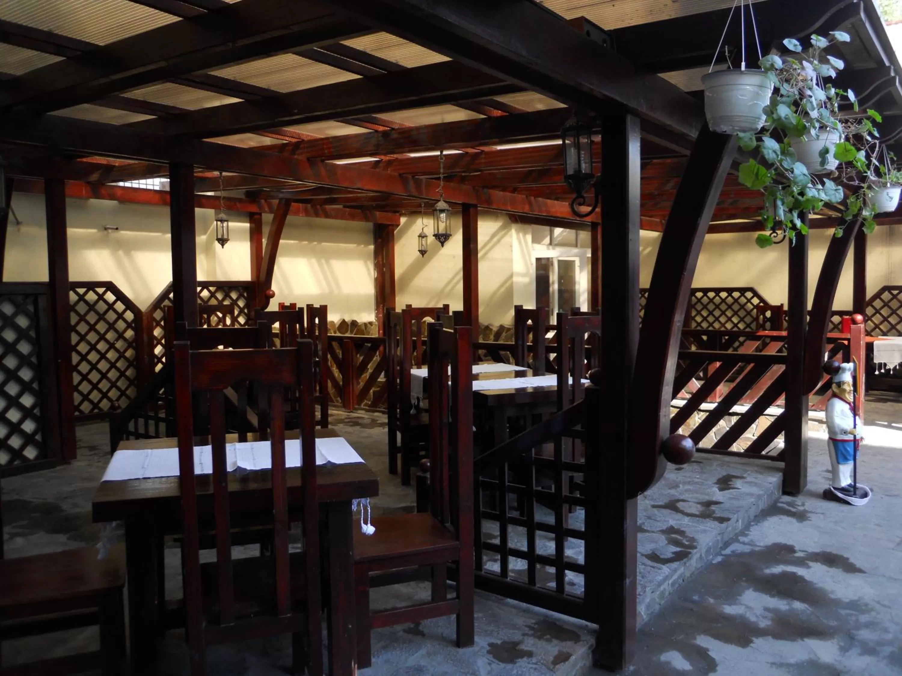 Lounge or bar, Restaurant/Places to Eat in Hotel Bistrita