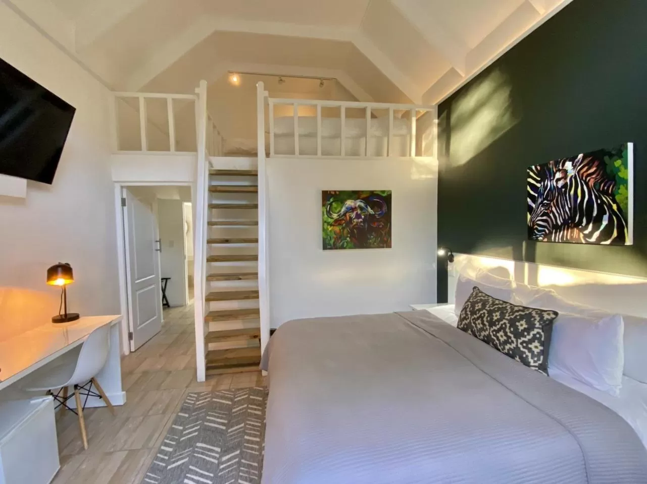 TV and multimedia, Bed in Vida Nova Retreat