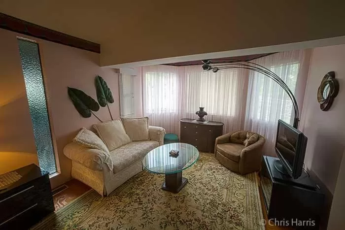 Photo of the whole room in Eagle's Nest Resort