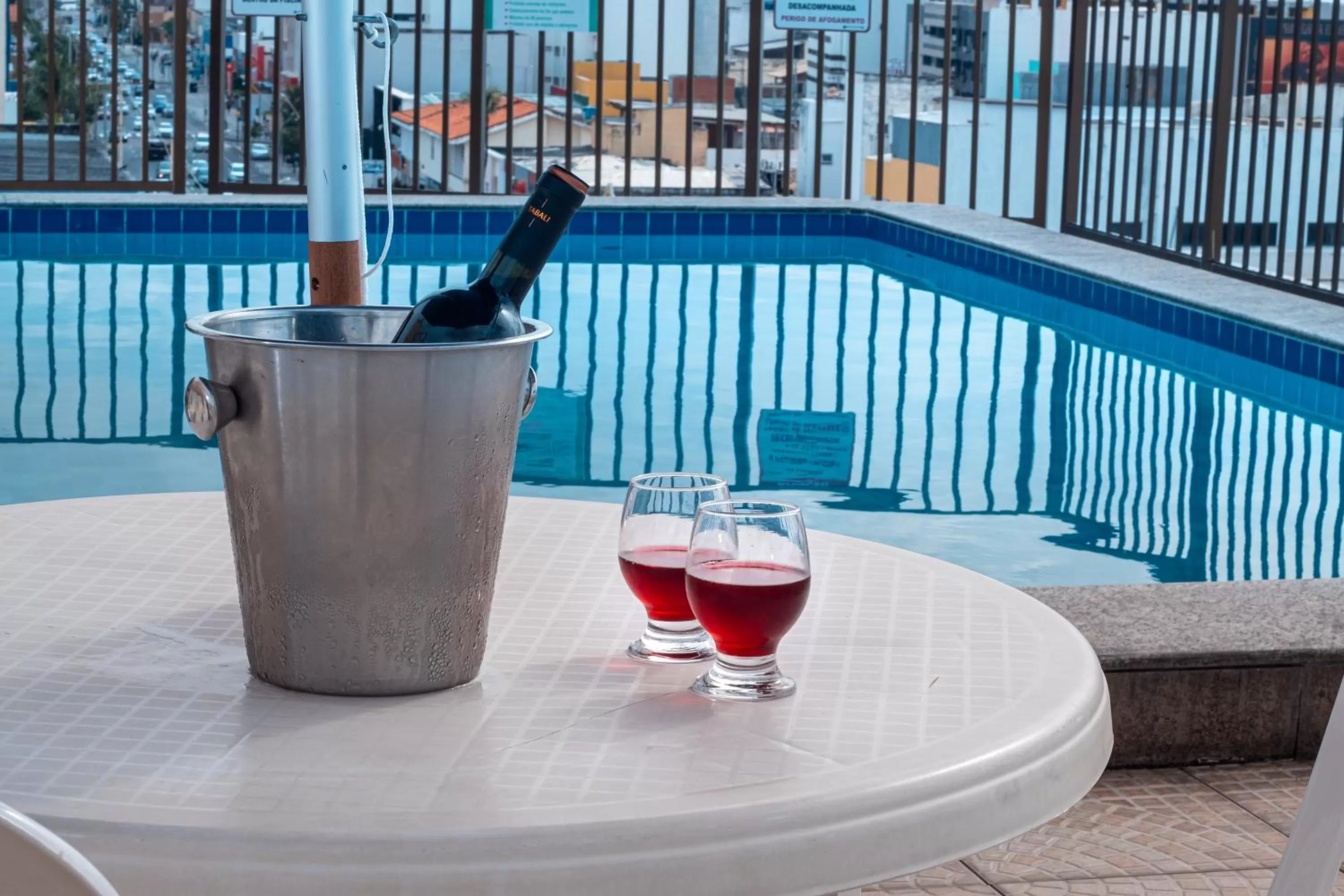 Day in Hotel Golden Park Salvador By Nacional Inn