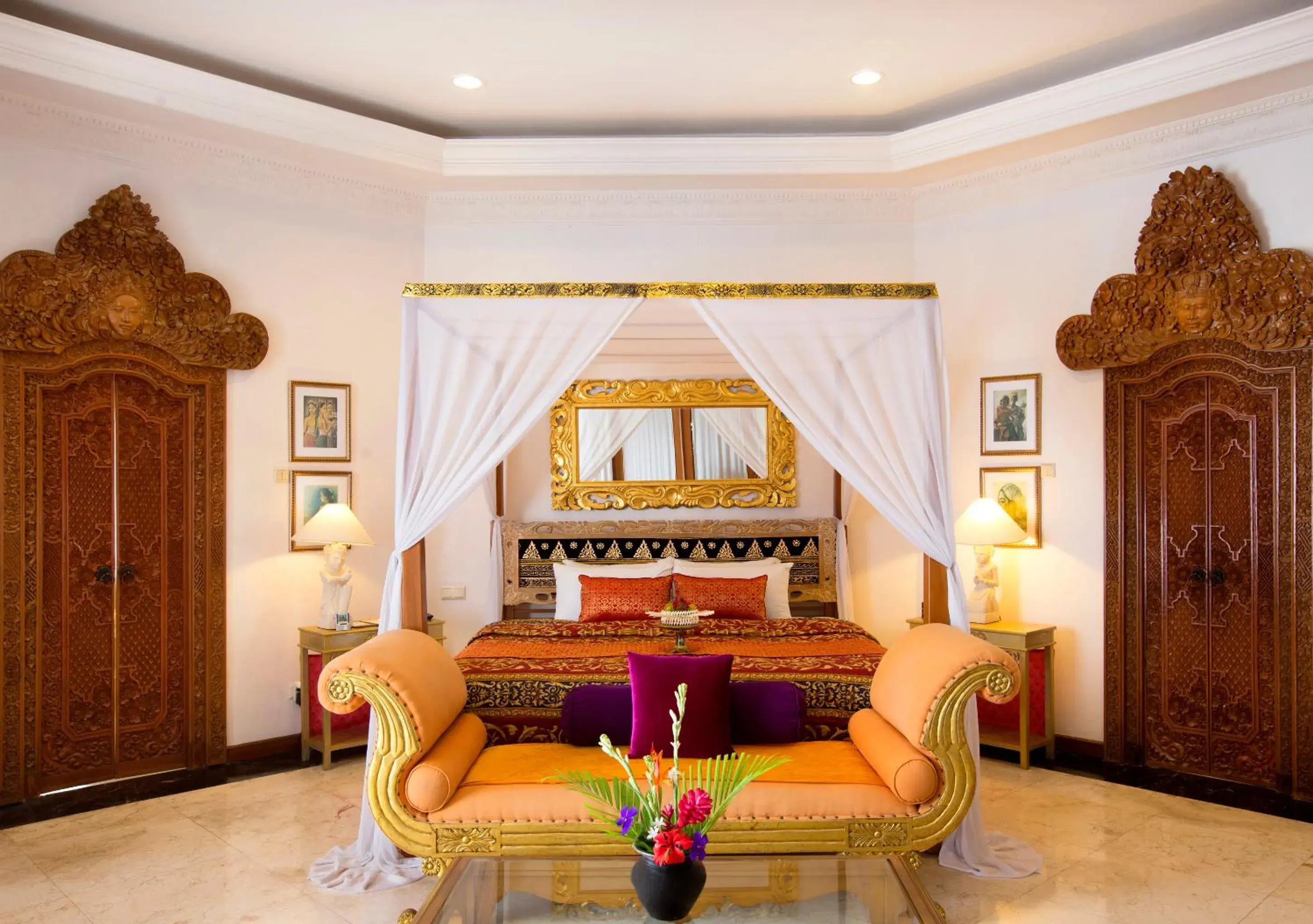 Two-Bedroom Suite in The Mansion Resort Hotel & Spa Two-Bedroom Suite in The Mansion Resort Hotel & Spa