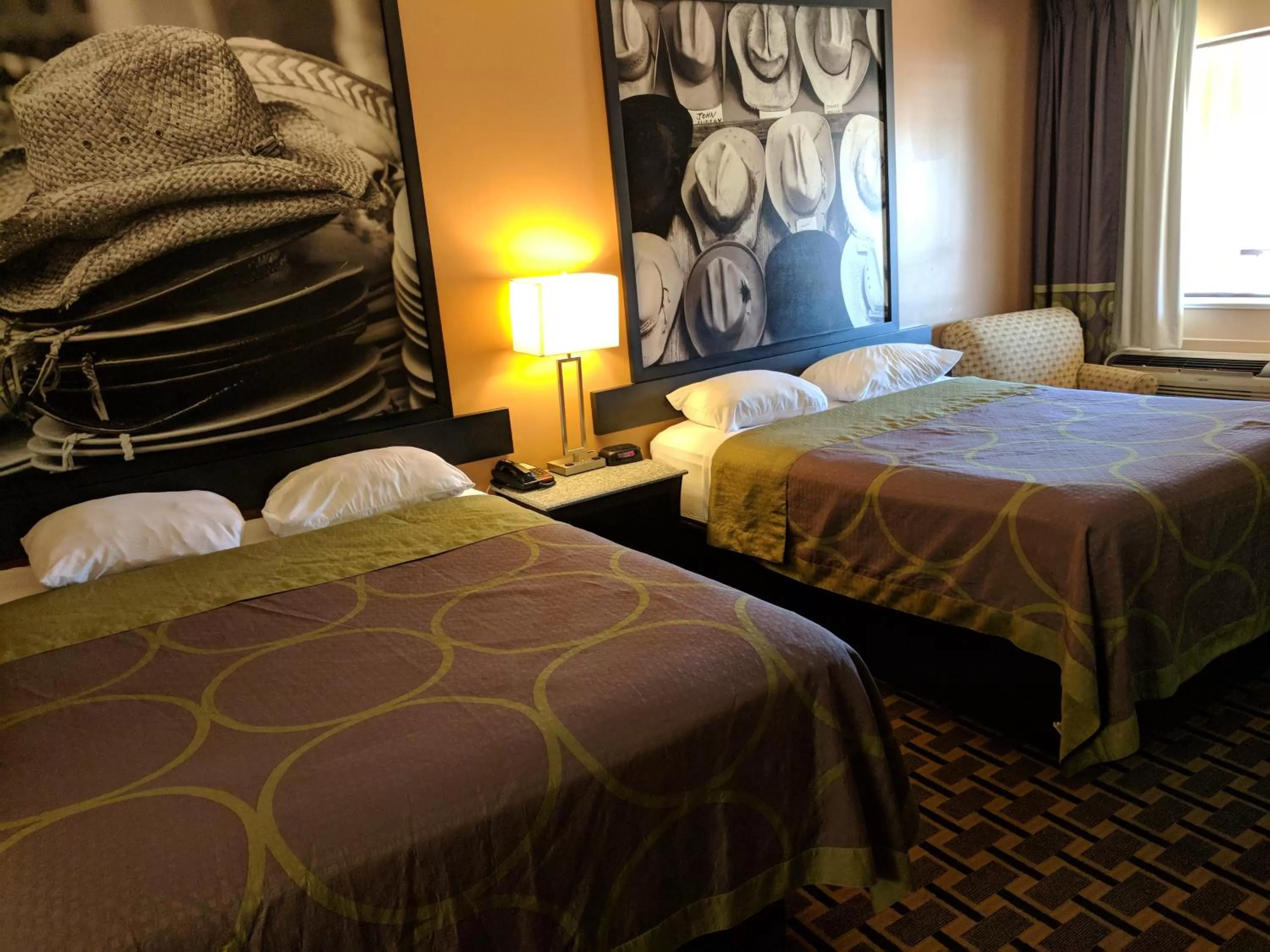 Photo of the whole room in Super 8 by Wyndham Willowbrook Houston