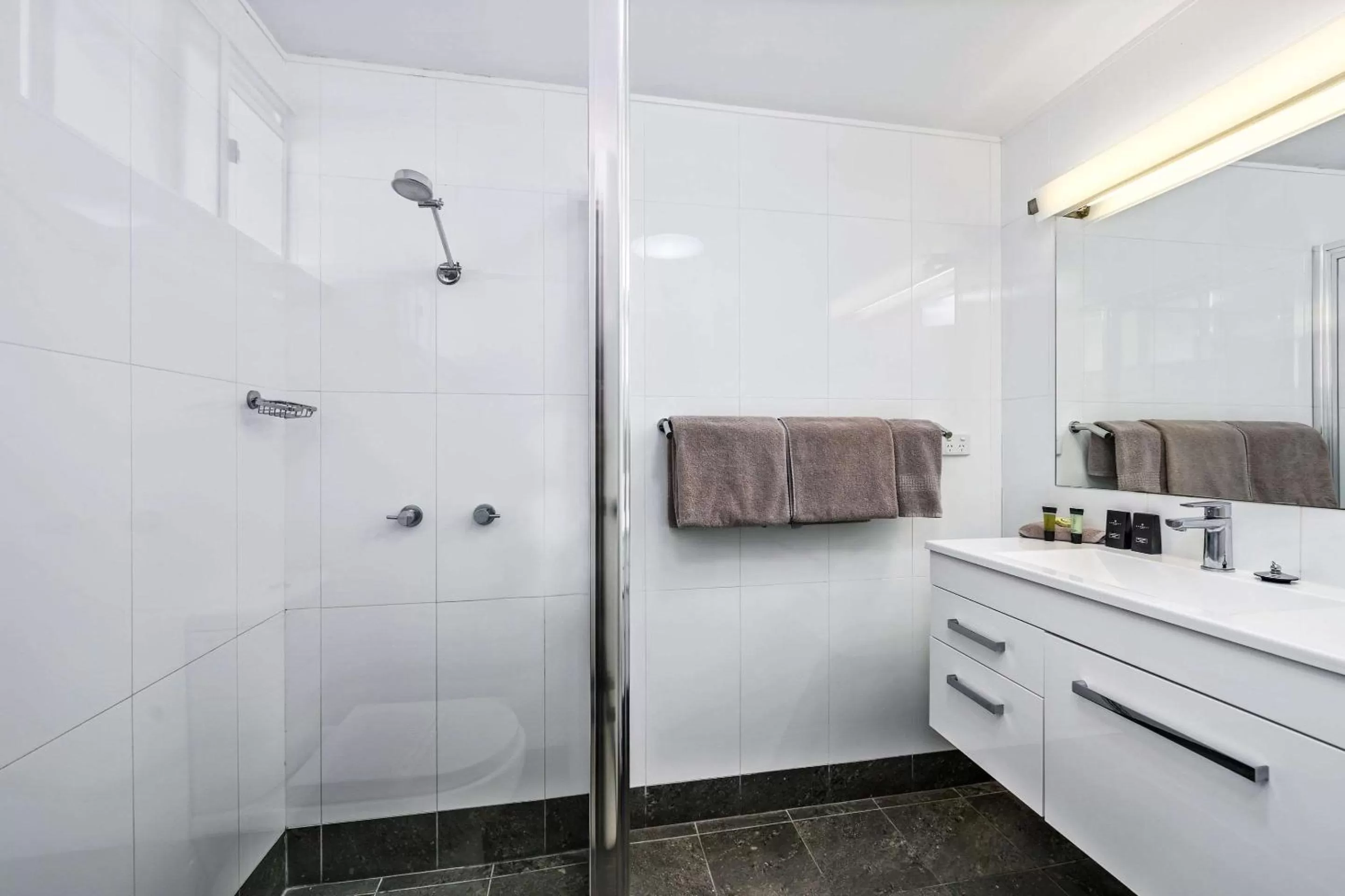 Bedroom in Quality Inn Ashby House Tamworth