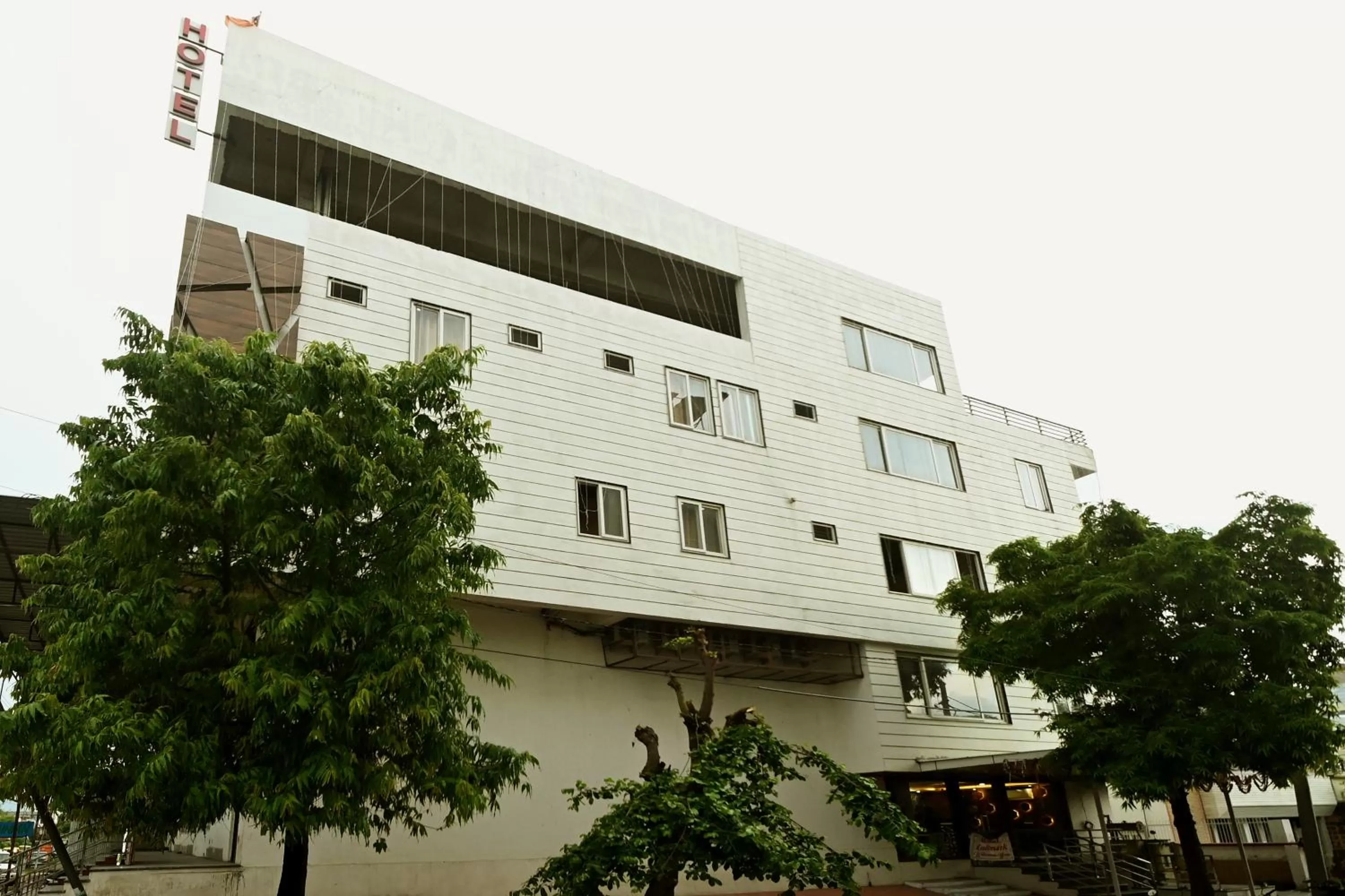 Property building in Hotel Hallmark By THC Group