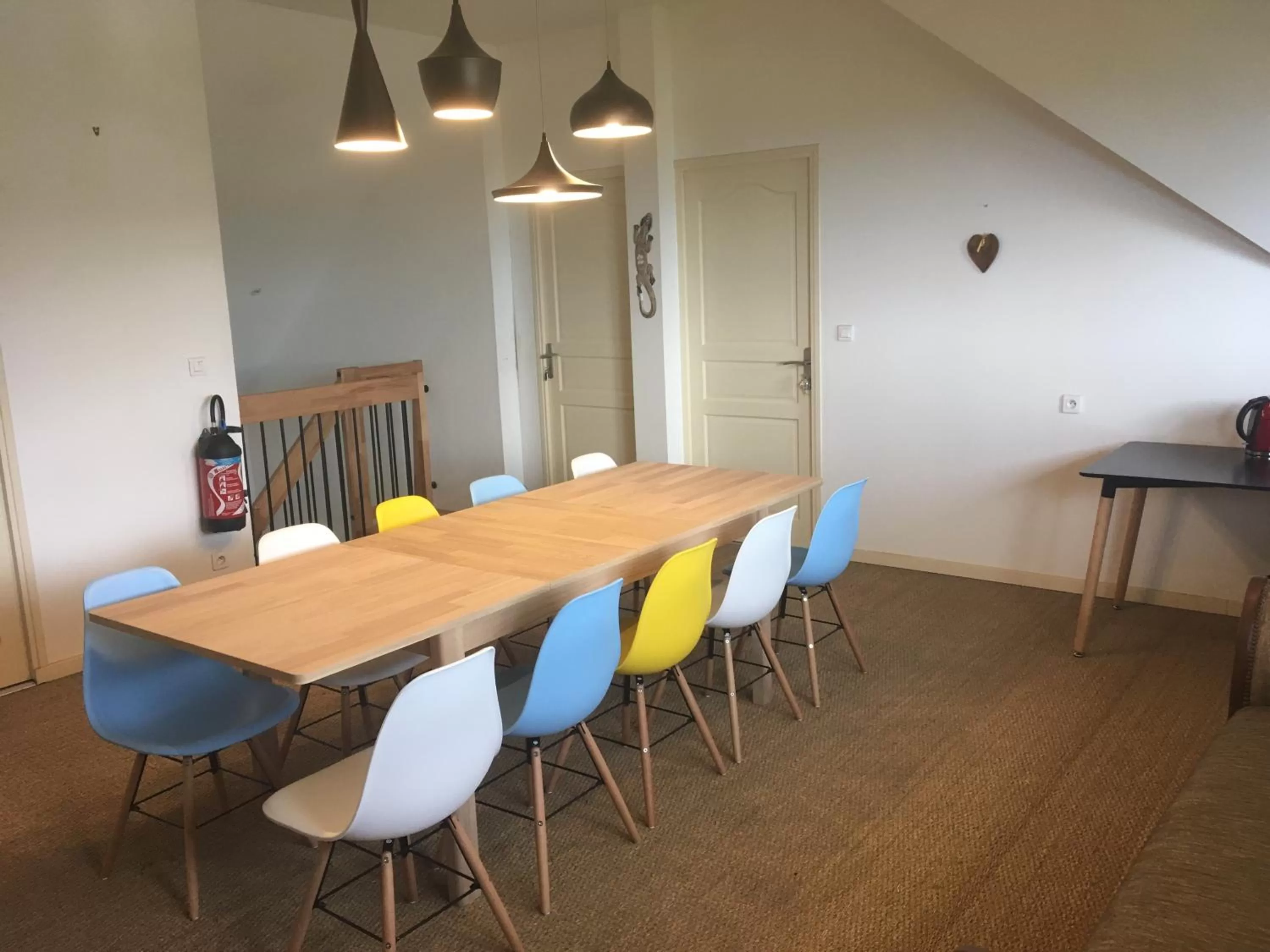 Dining area in Caloupilé