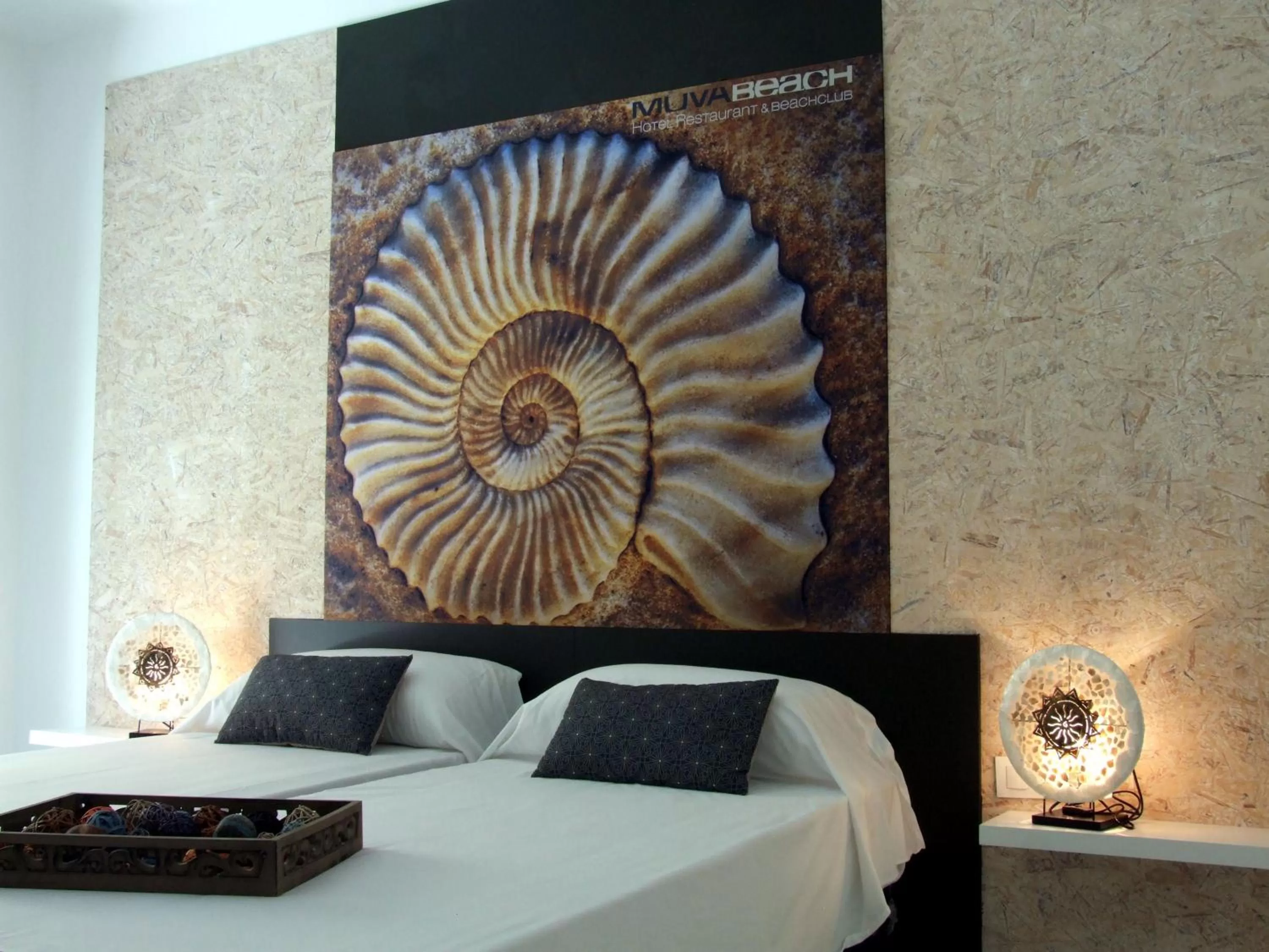 Photo of the whole room, Bed in Hotel Muva Beach