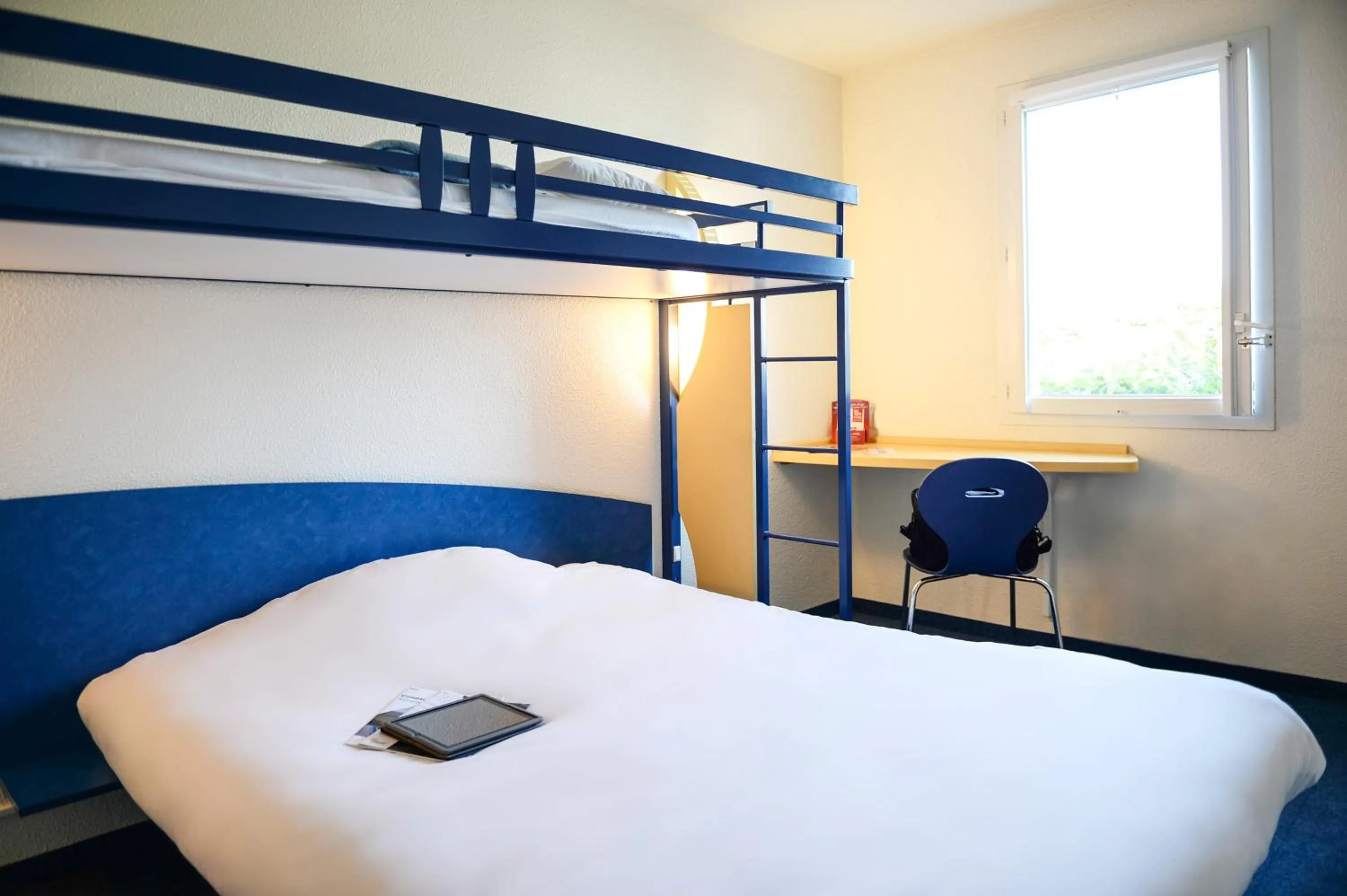 Bed in ibis budget Amboise