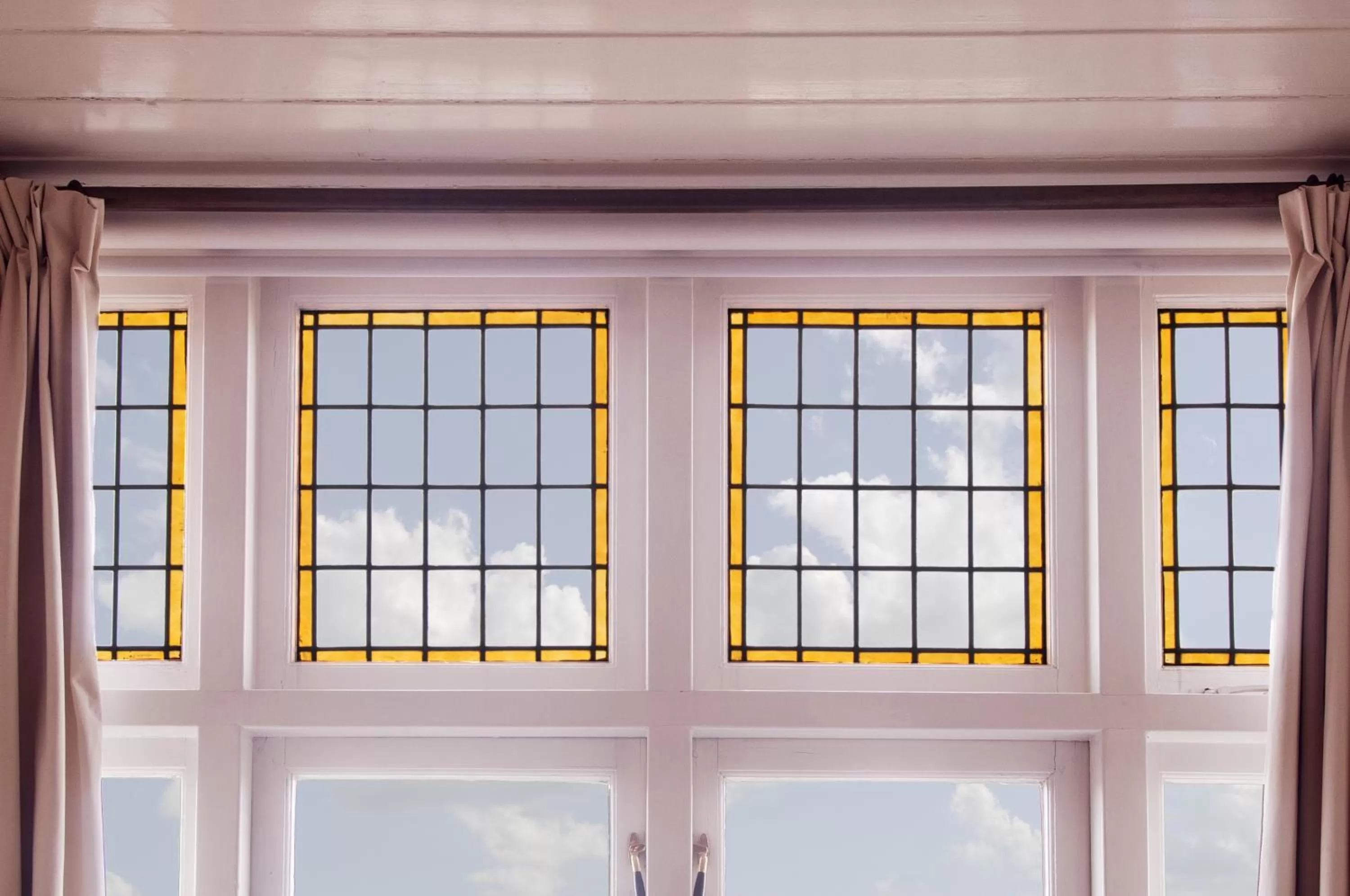 View (from property/room), Facade/Entrance in B&B De Schiedamse Suites