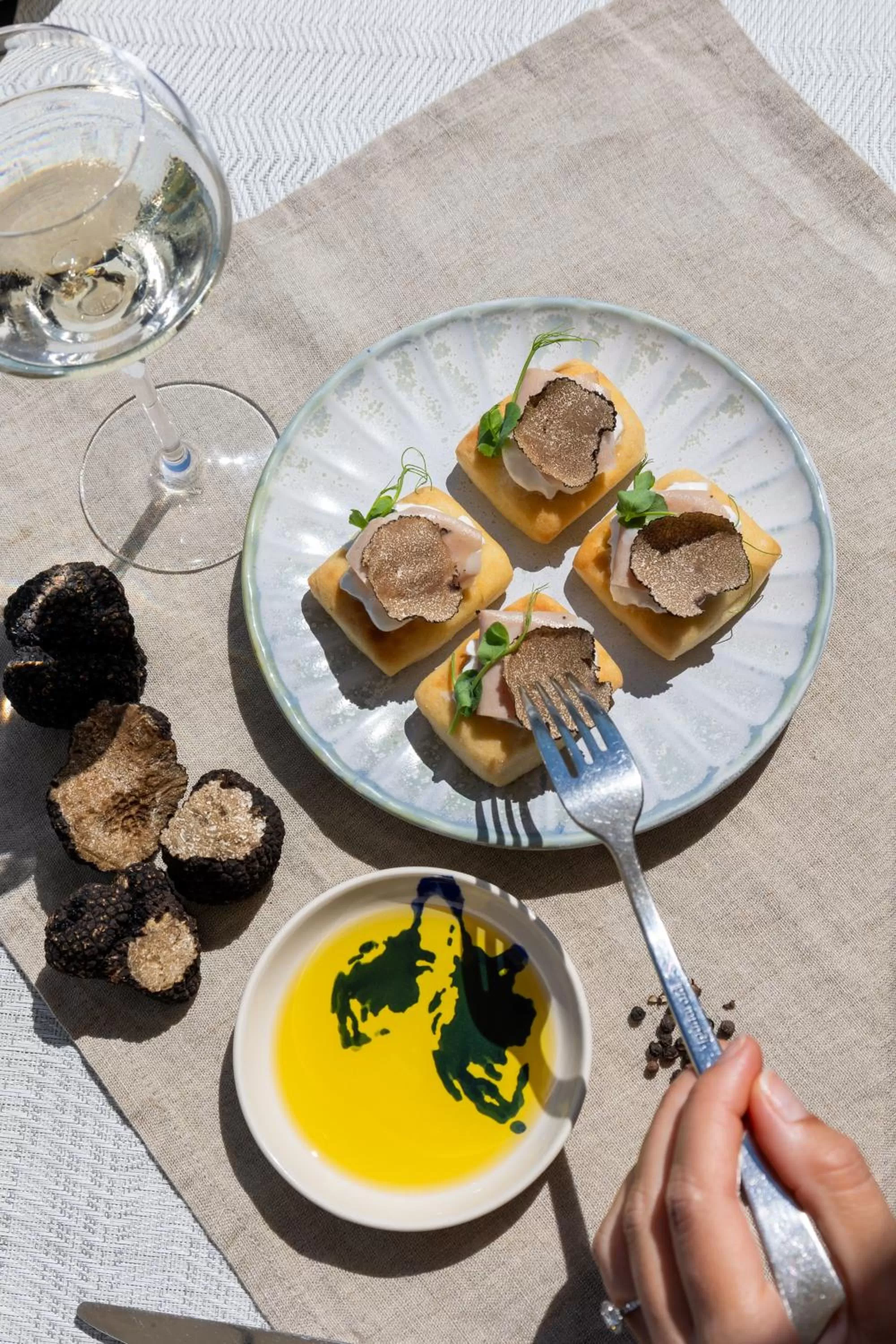 Restaurant/places to eat in Sofitel Marseille Vieux-Port