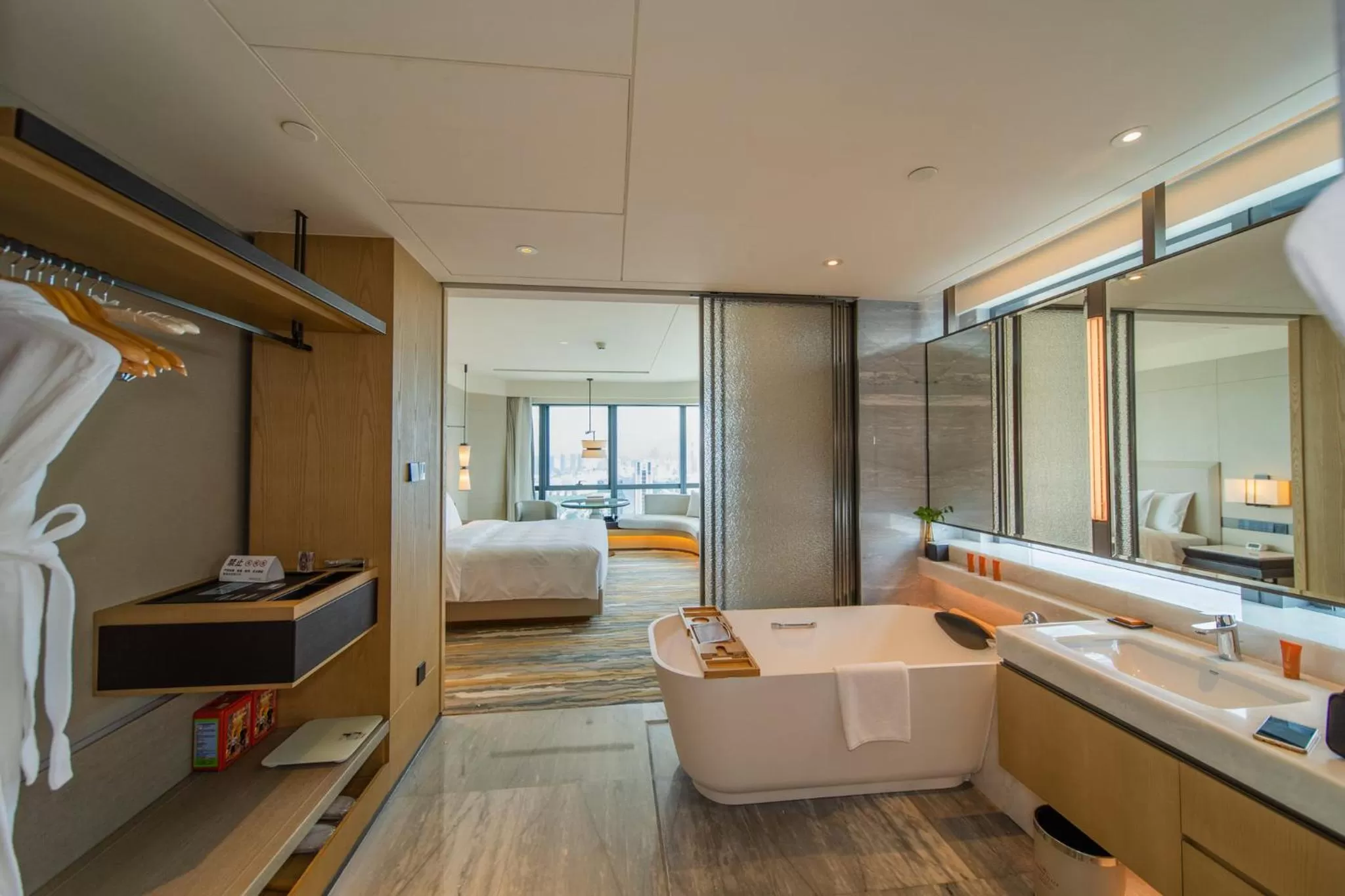 Bathroom, Bed in Crowne Plaza Shenzhen Nanshan by IHG