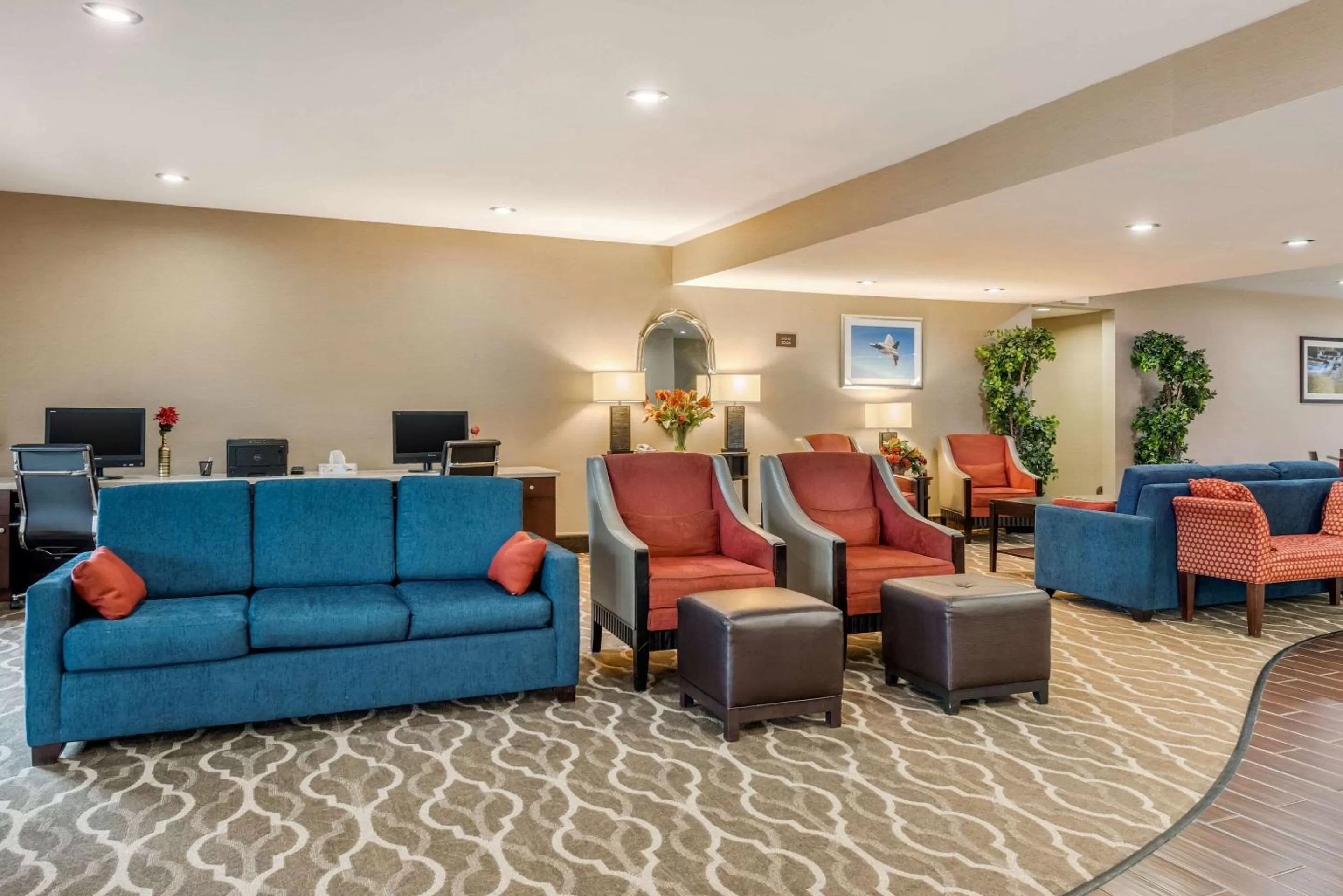 Lobby or reception in Comfort Suites Dayton-Wright Patterson
