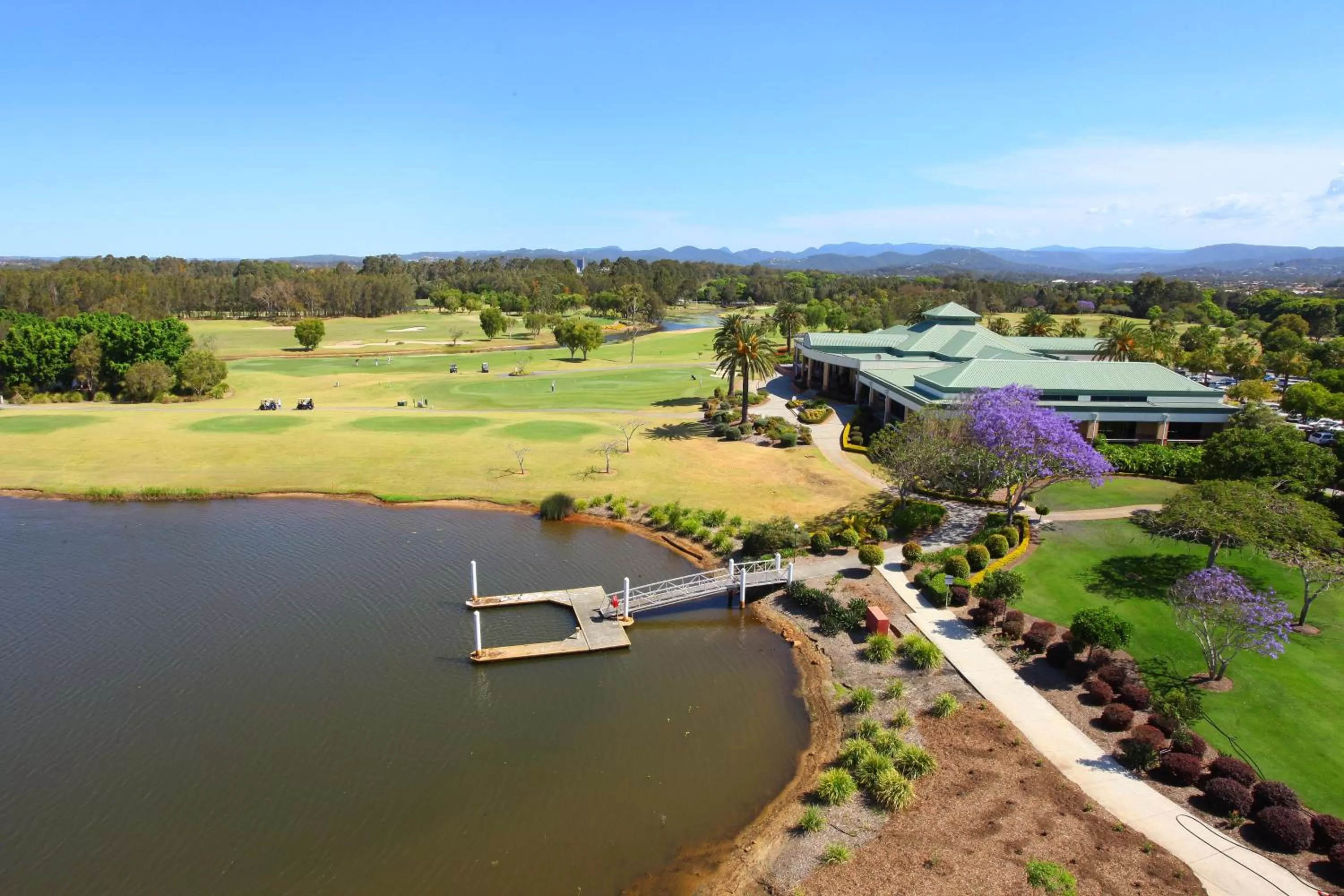 Facade/entrance in Signature Waterfront Apartments