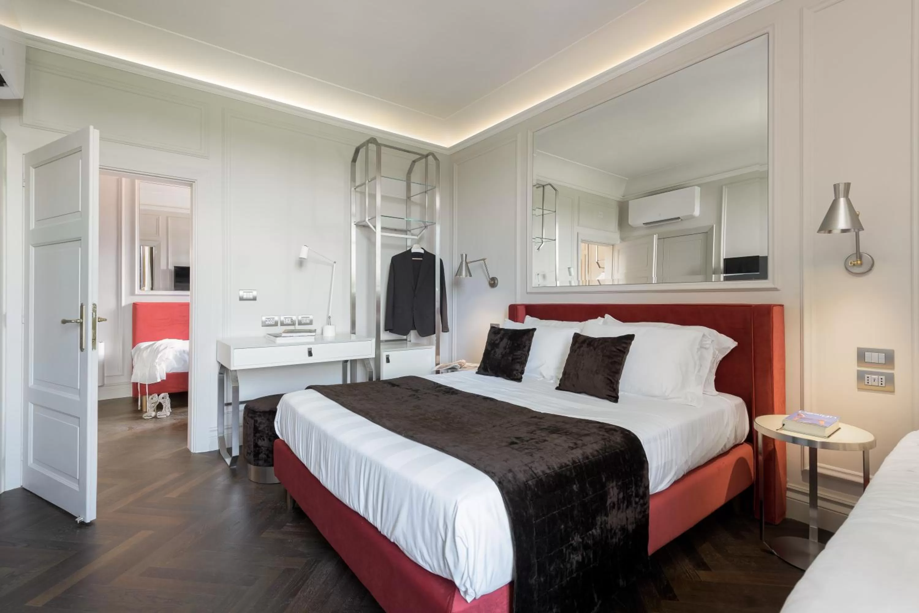 Photo of the whole room, Bed in Albergo Chiusarelli