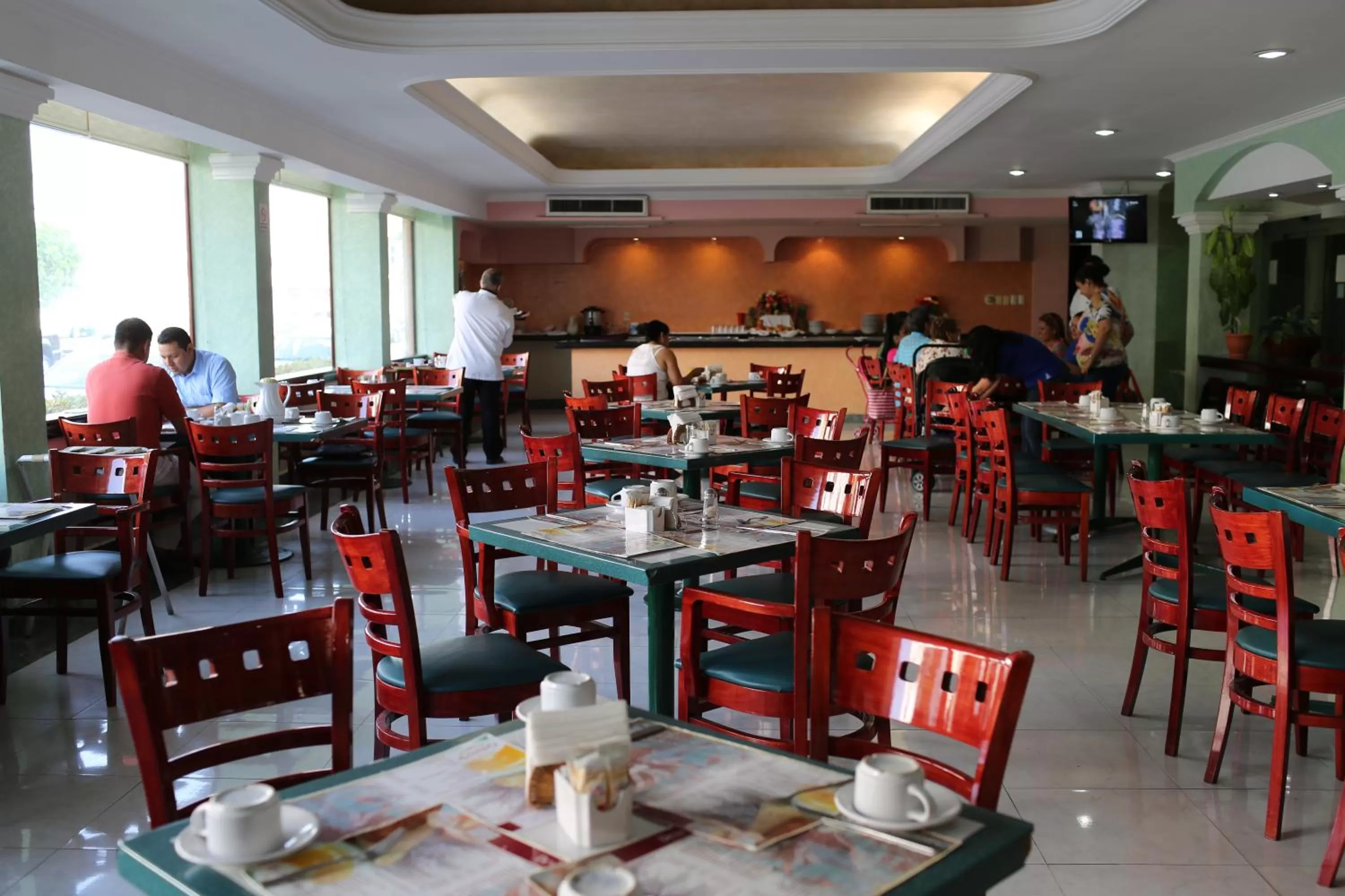 Restaurant/places to eat in Hotel Baluarte