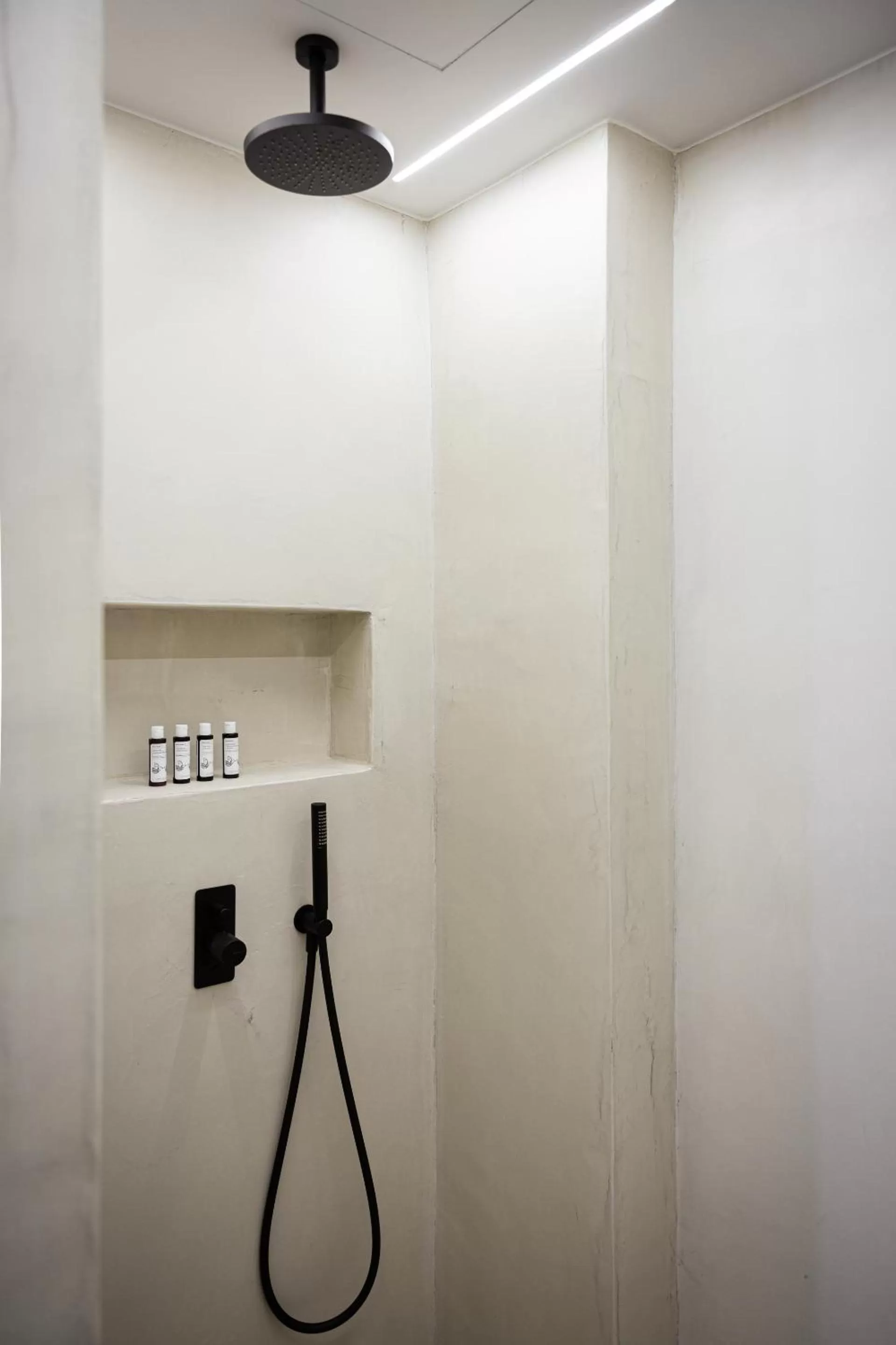 Shower in Saronida Hills