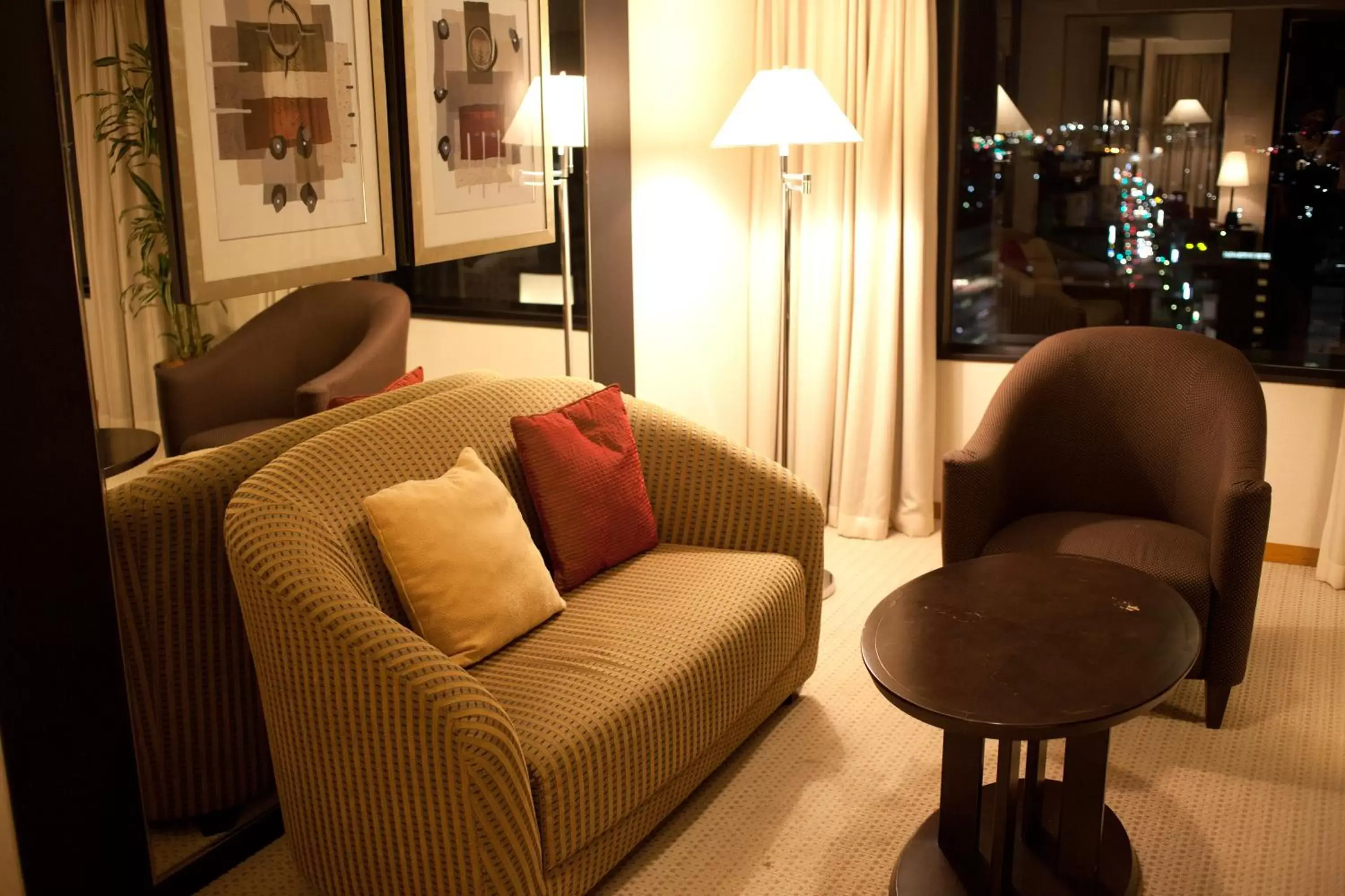 Premium Twin Room with Mountain view - single occupancy in ANA Crowne Plaza Toyama by IHG Premium Twin Room with Mountain view - single occupancy in ANA Crowne Plaza Toyama by IHG