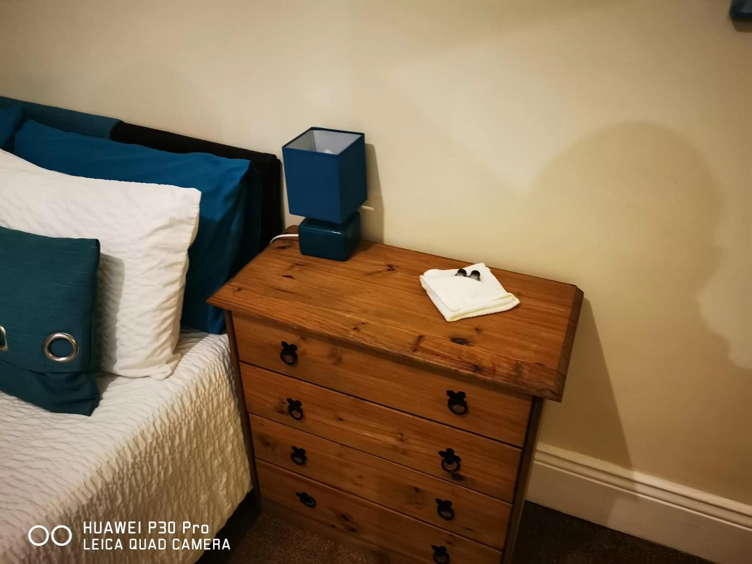 Bed in oddfellowsbandb