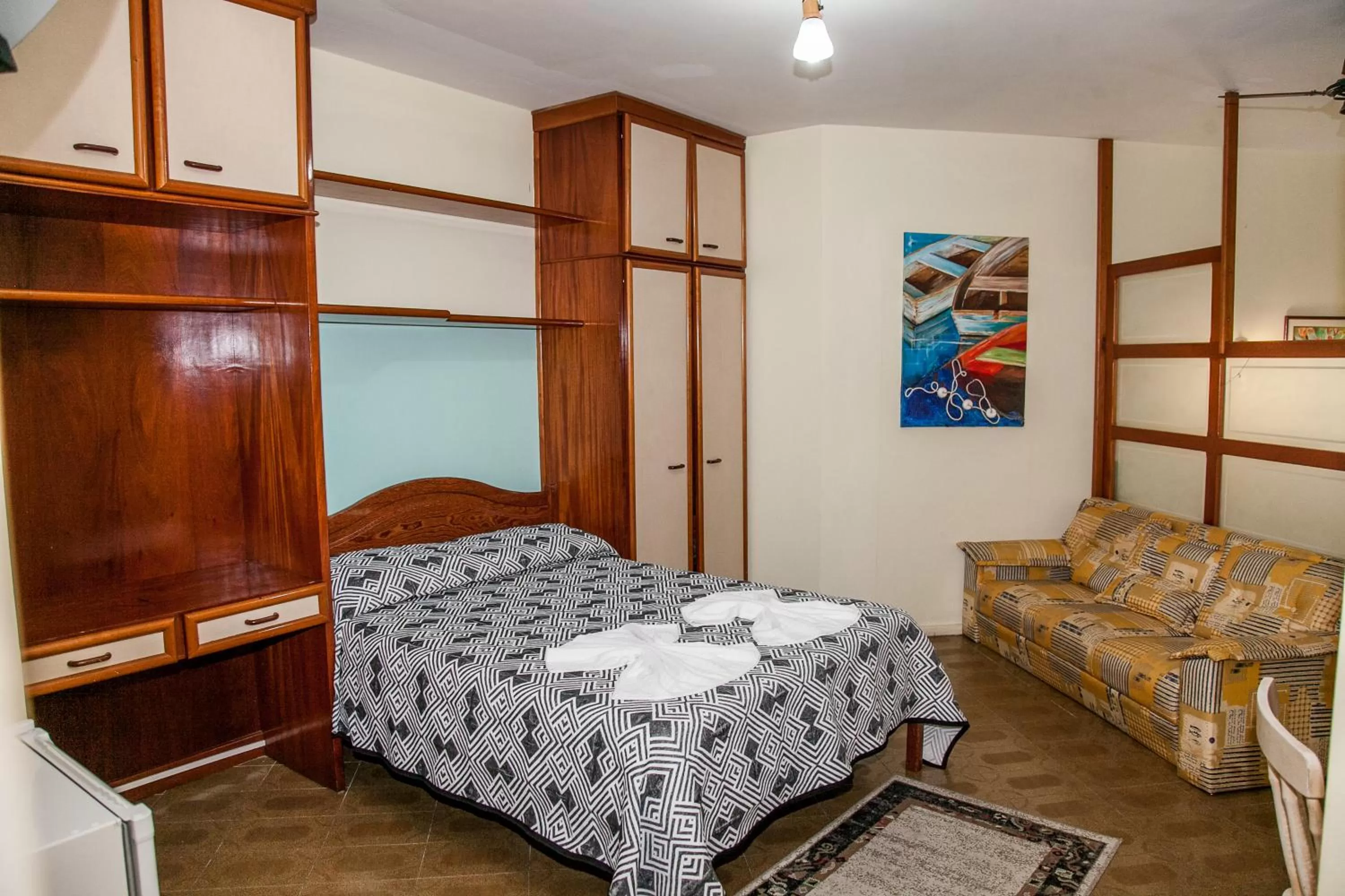 Photo of the whole room, Bed in Residencial Ilha Dourada