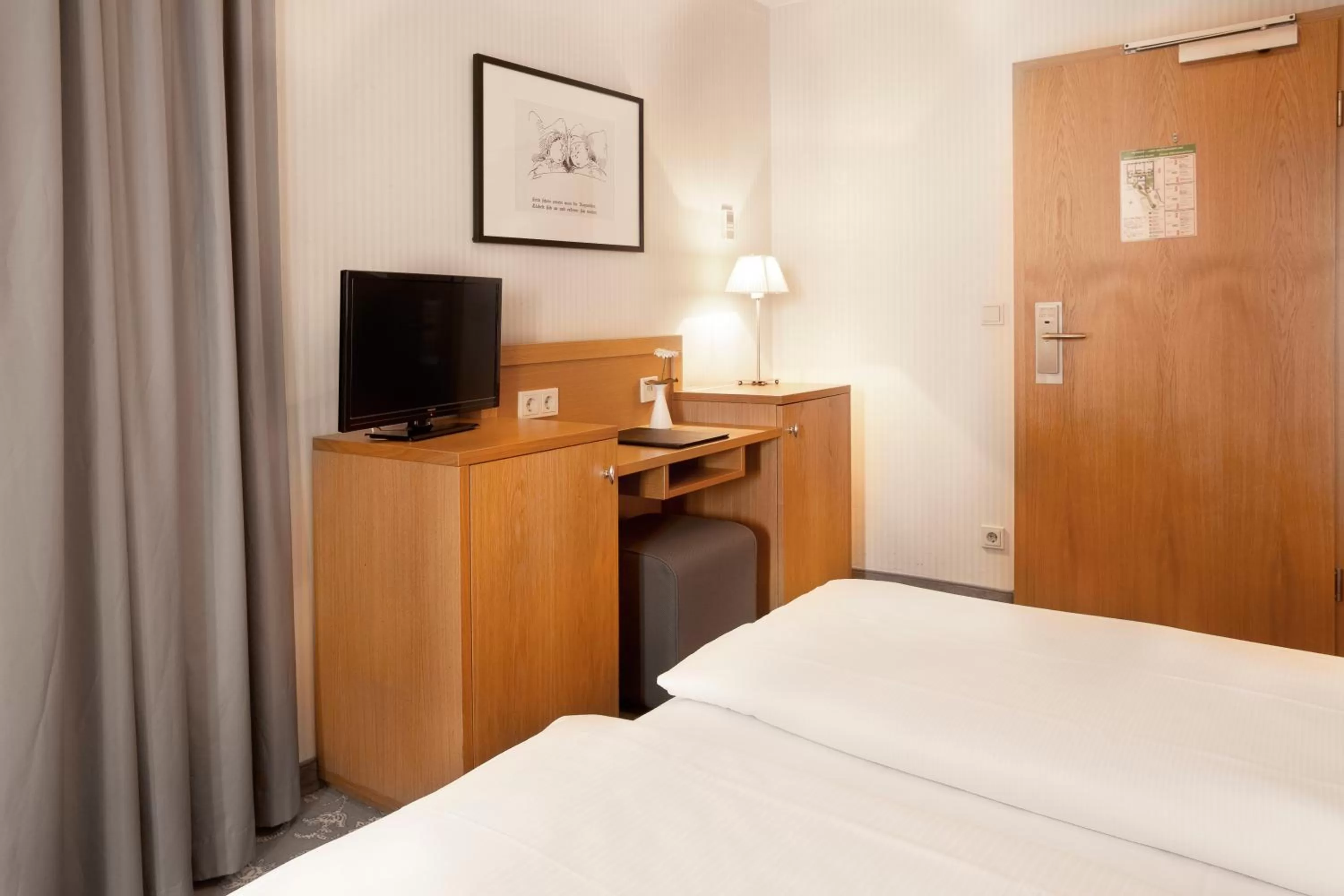 Decorative detail, Bed in TOWNHOUSE Hotel