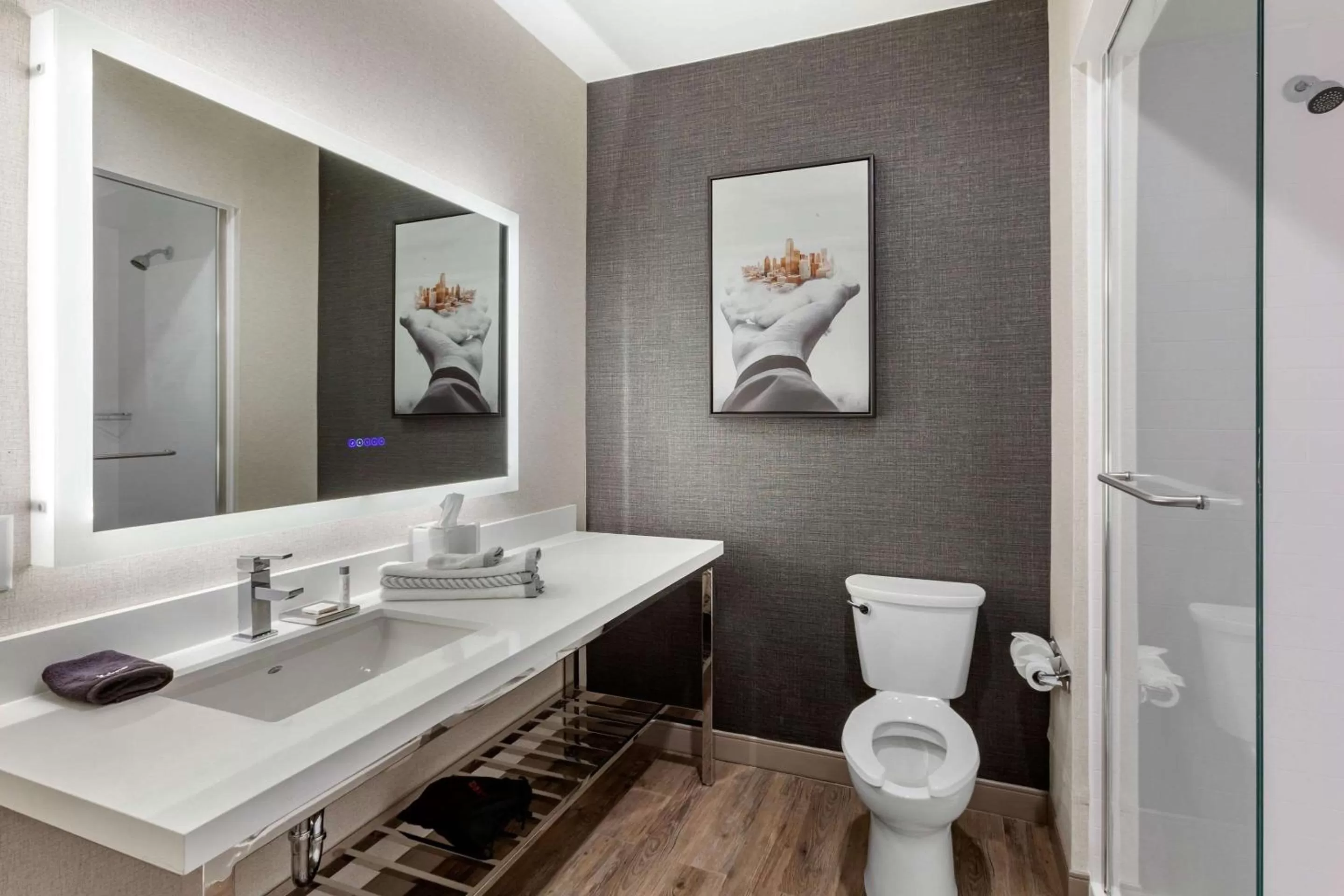 Superior King Suite in Cambria Hotel Richardson - Dallas