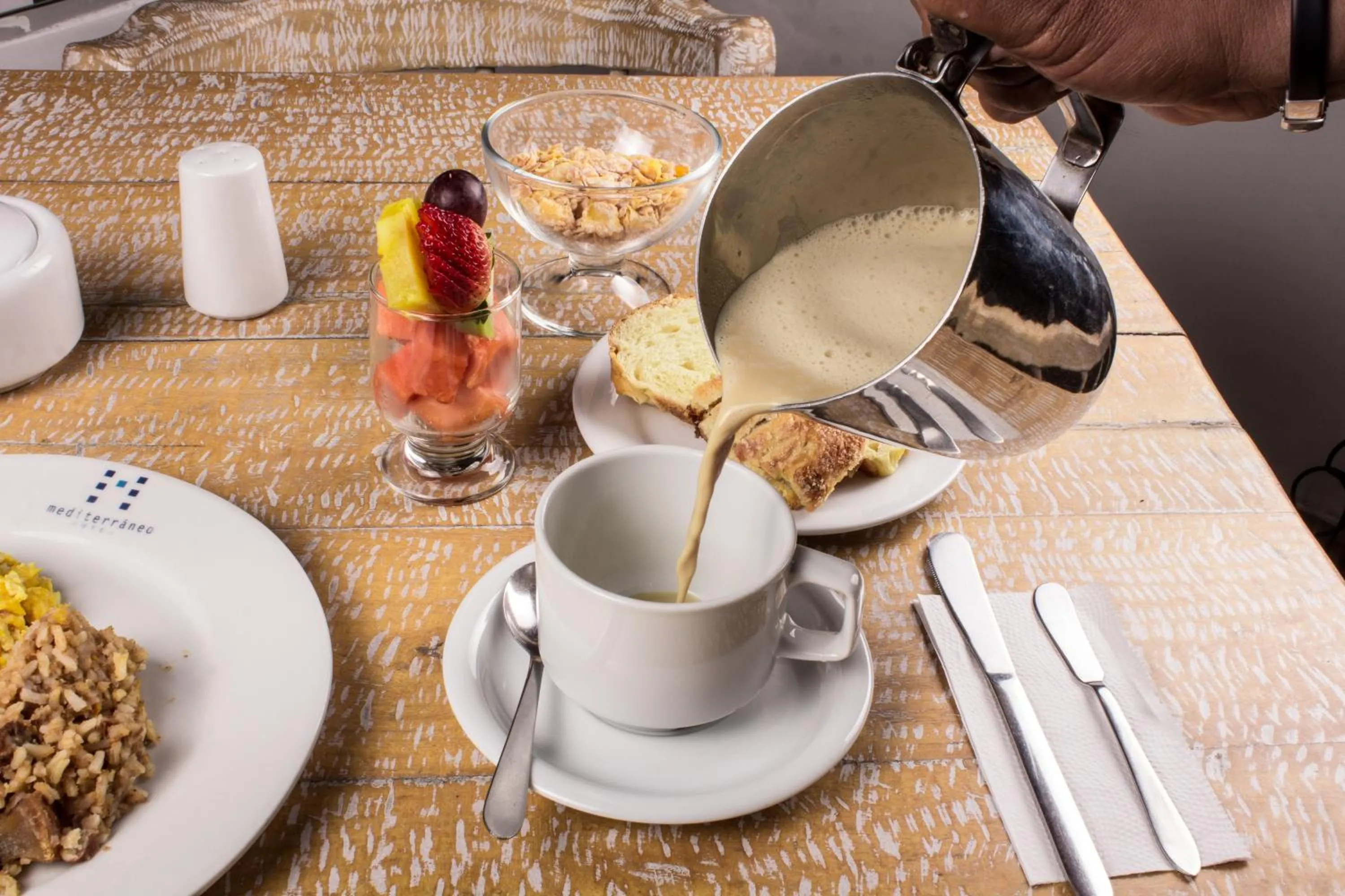 Breakfast in Hotel Mediterraneo