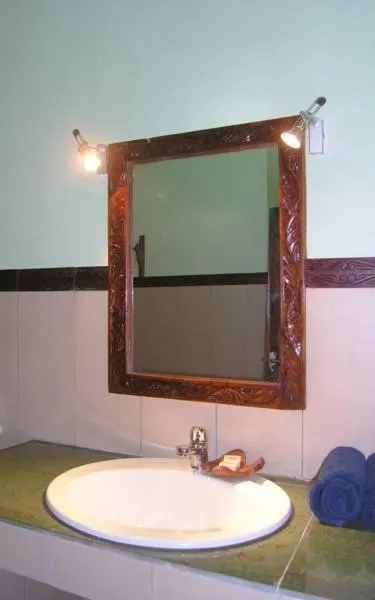 Bathroom in Sea View Lodge Boutique Hotel